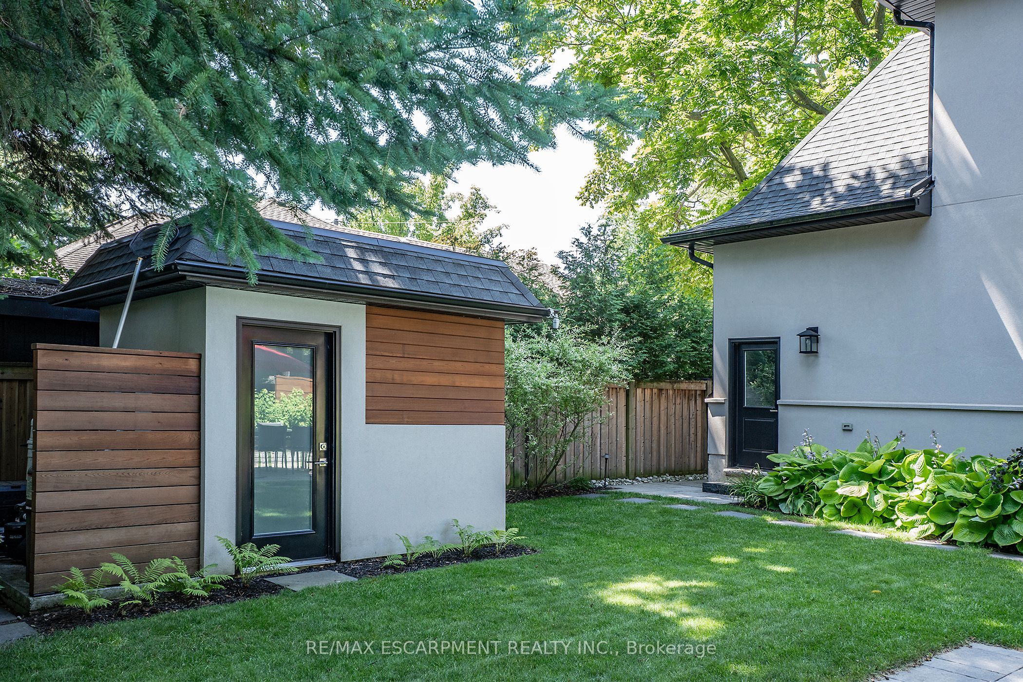 71 Lloyminn Avenue Property Photo 37