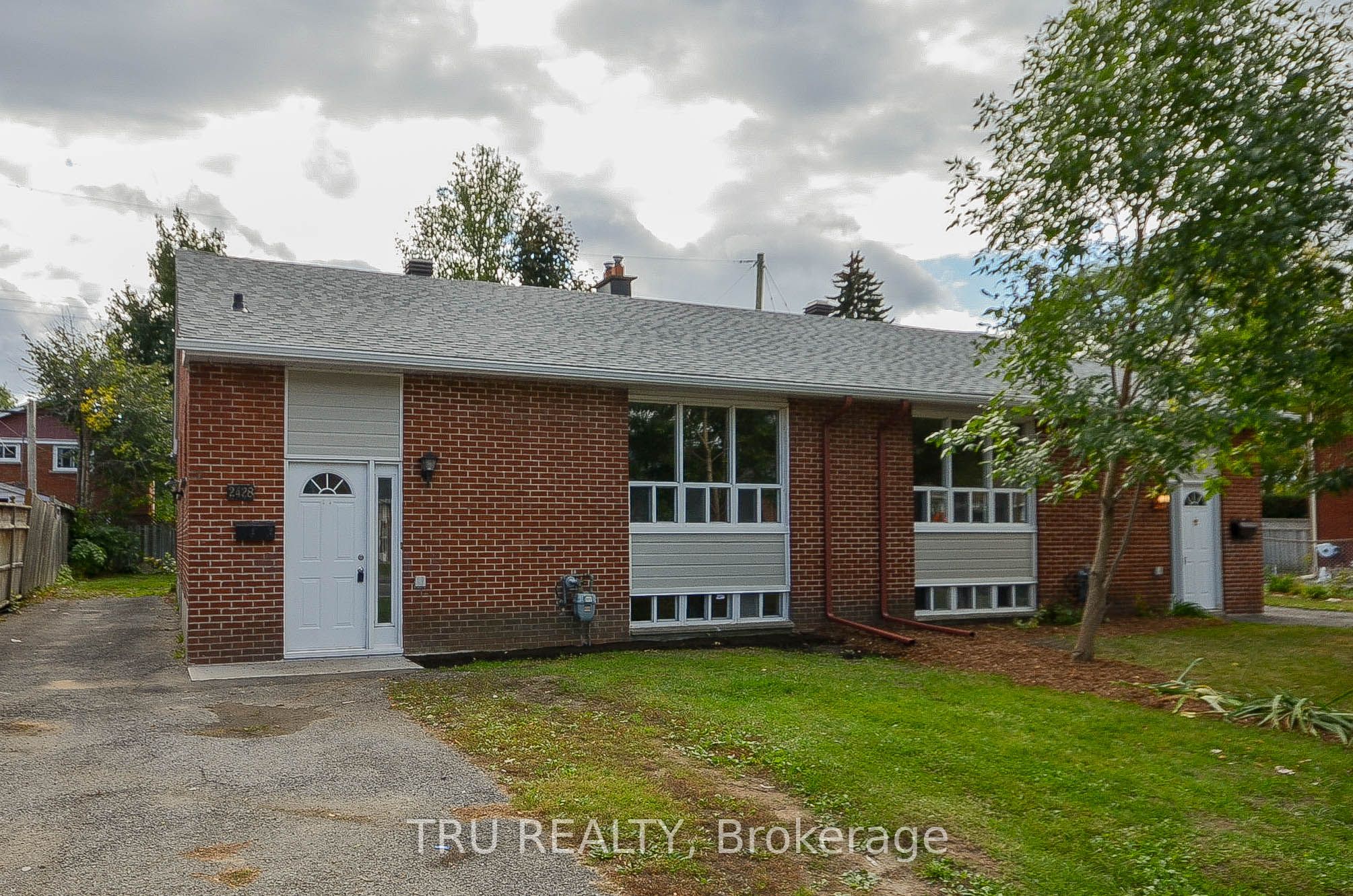 2428 Iris Street A Property Photo 2