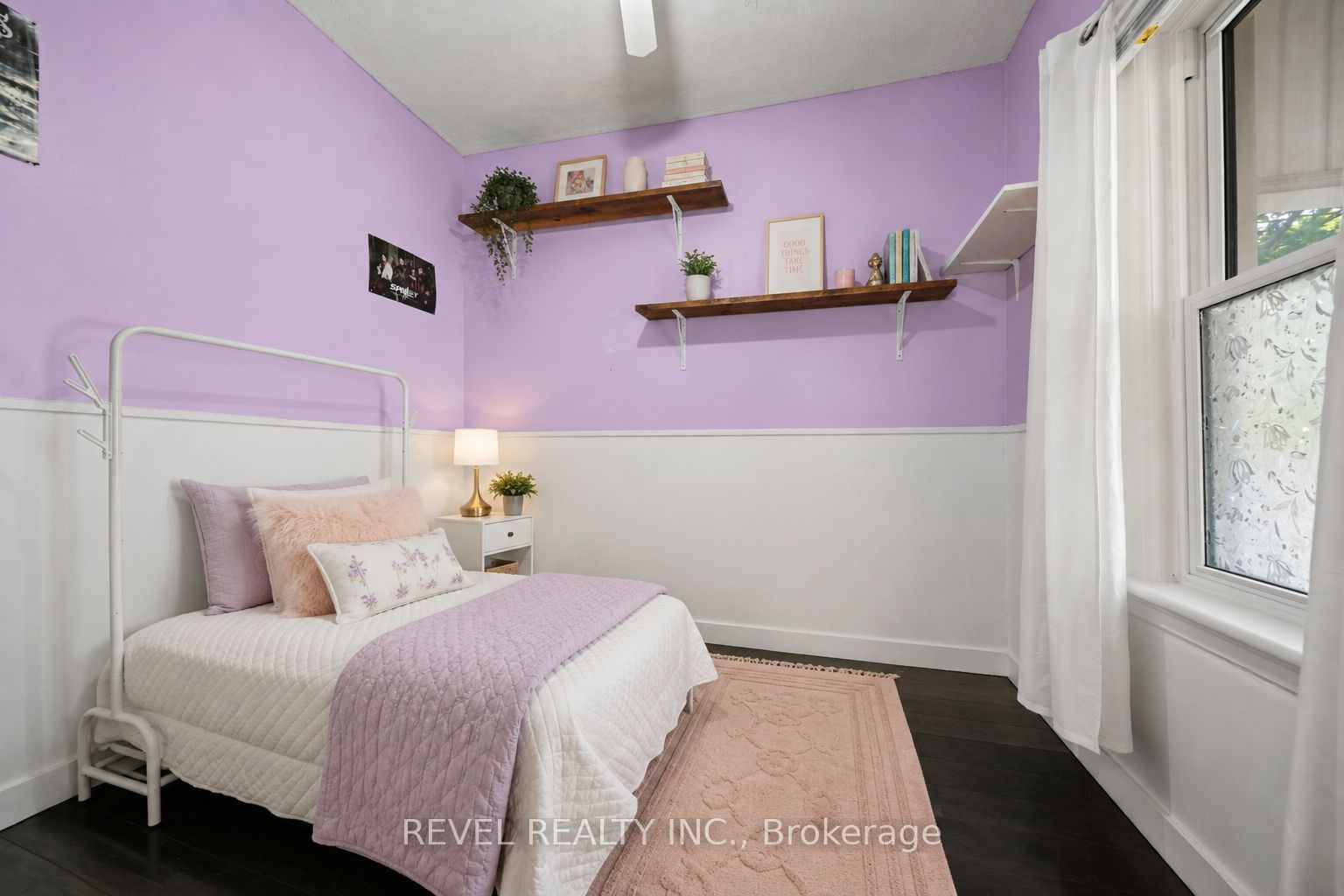 7 Maple Street Property Photo 12