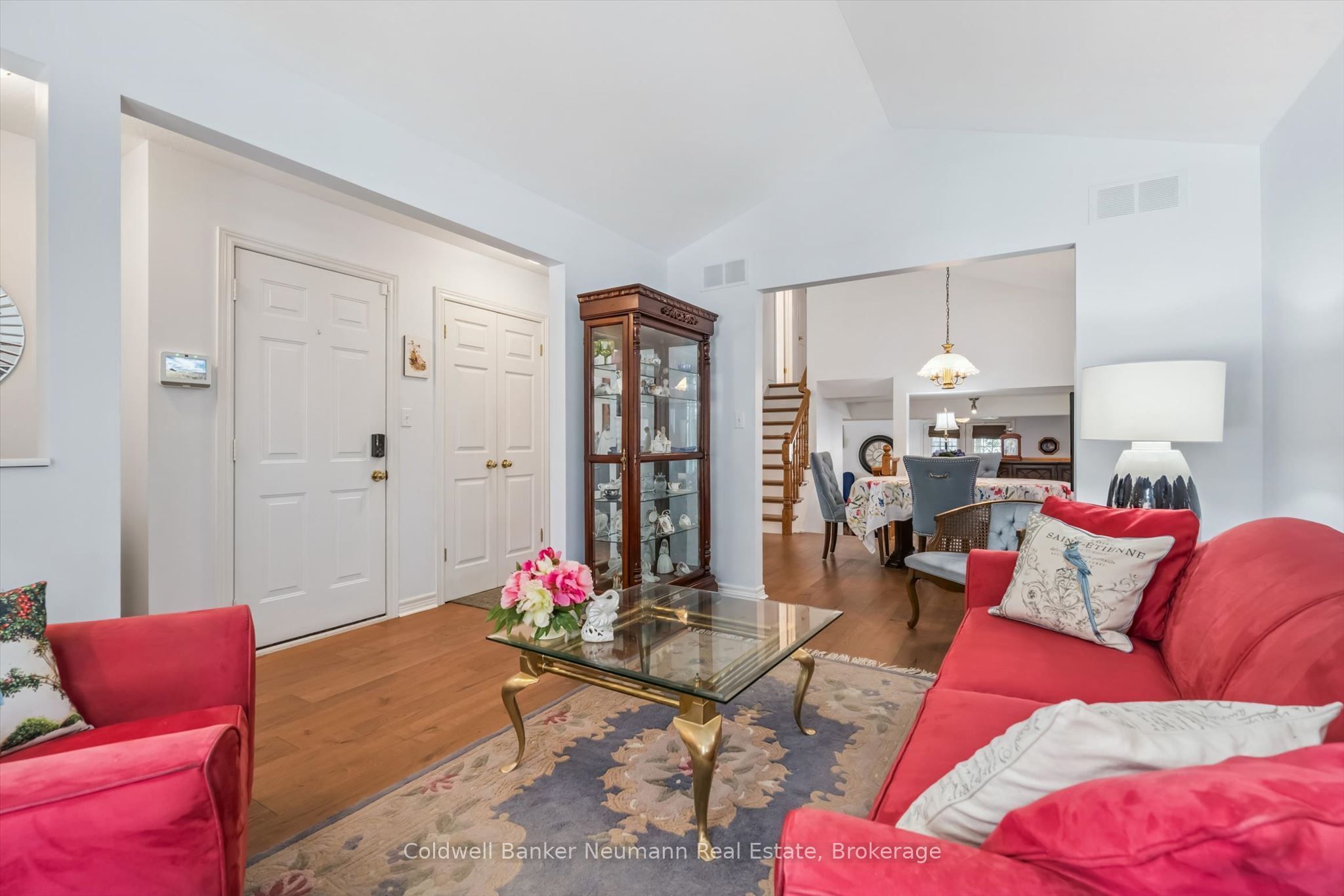 375 Gordon Street Property Photo 6