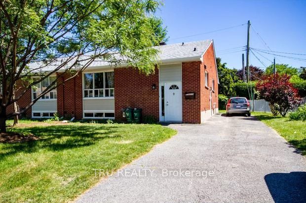 2430 Iris Street B Property Photo 1