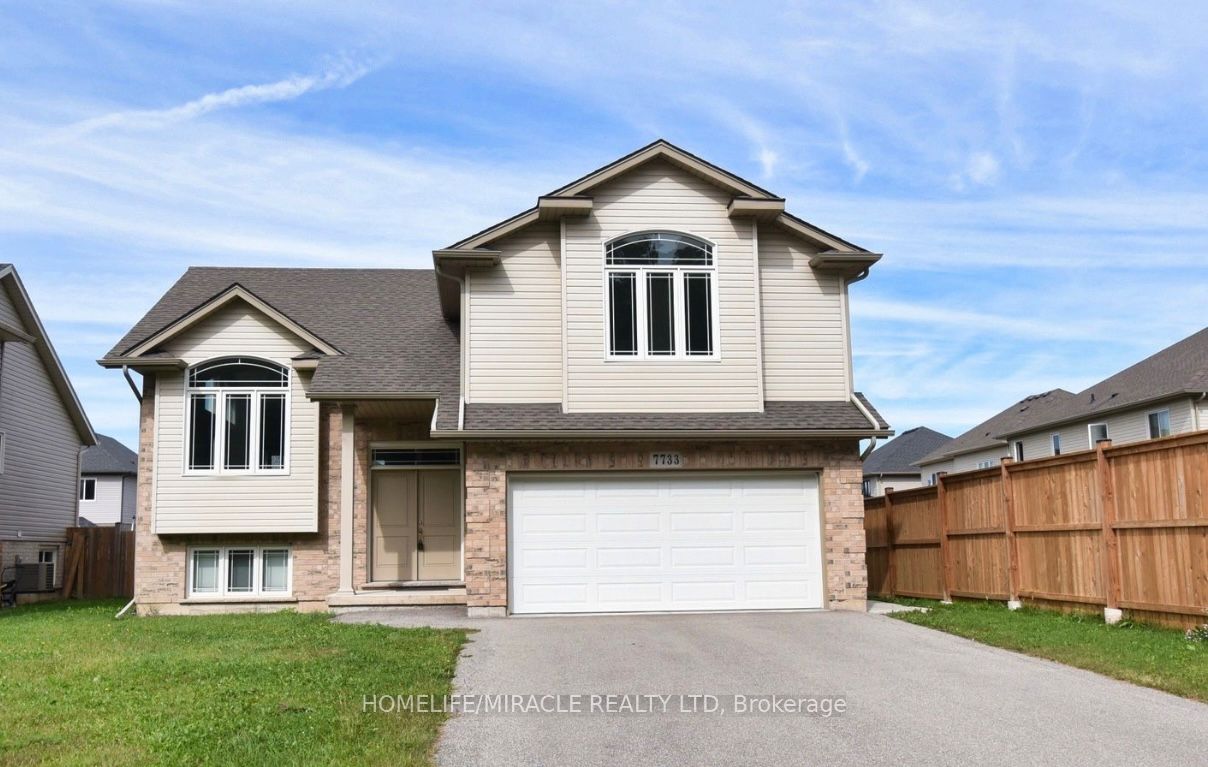 7733 Oldfield Road Upper Property Photo 1
