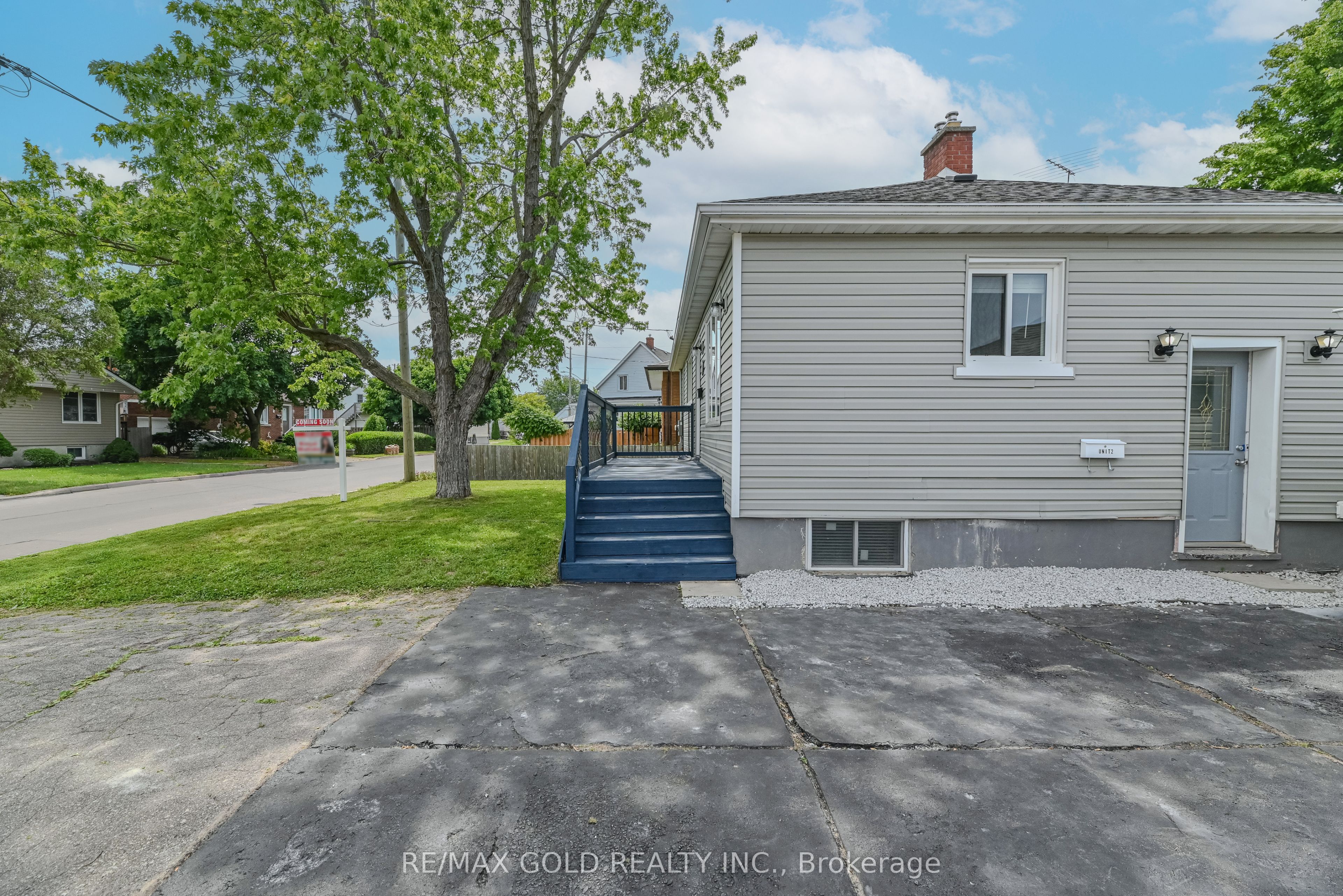 3 Myrtle Avenue S Property Photo 4