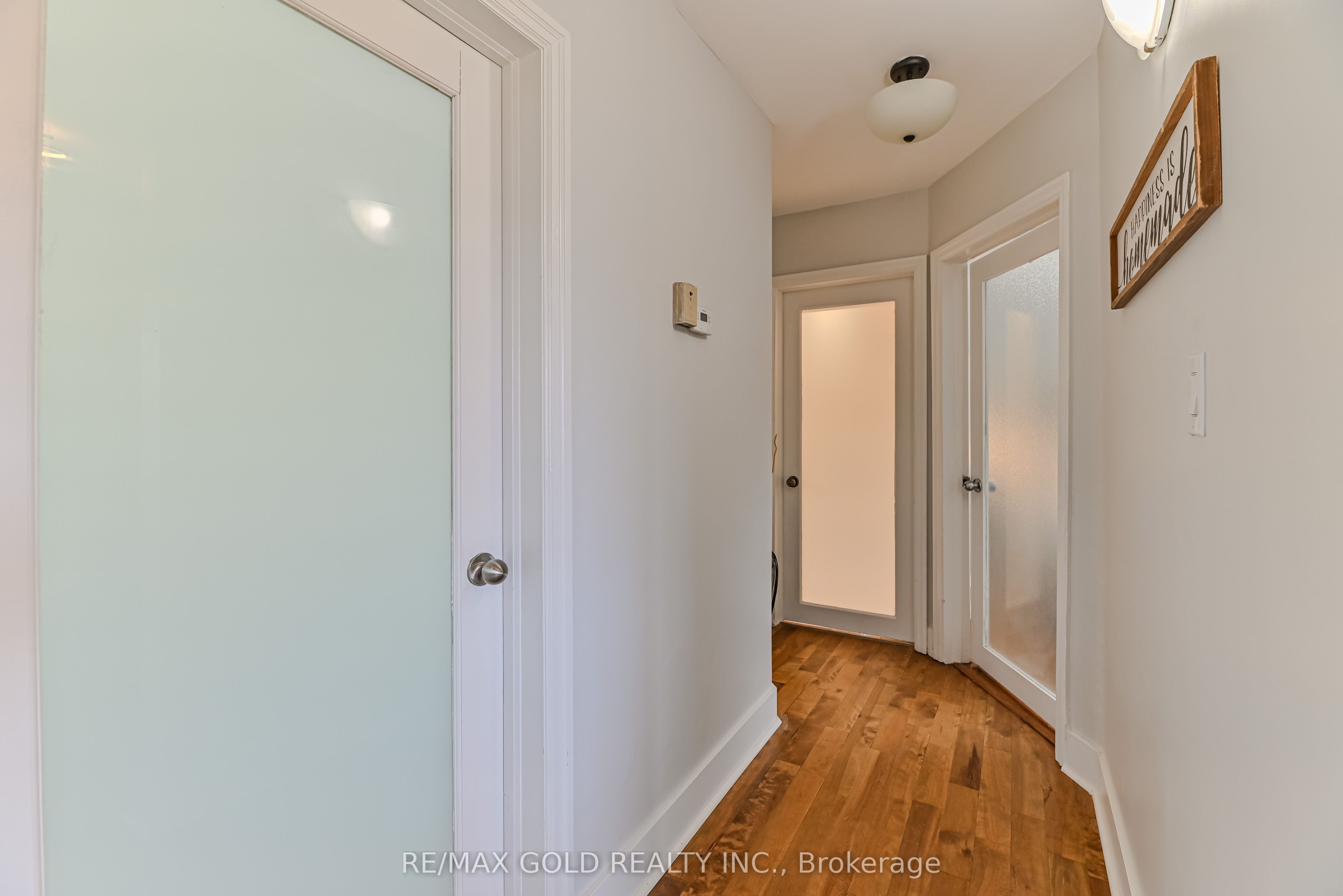 3 Myrtle Avenue S Property Photo 15