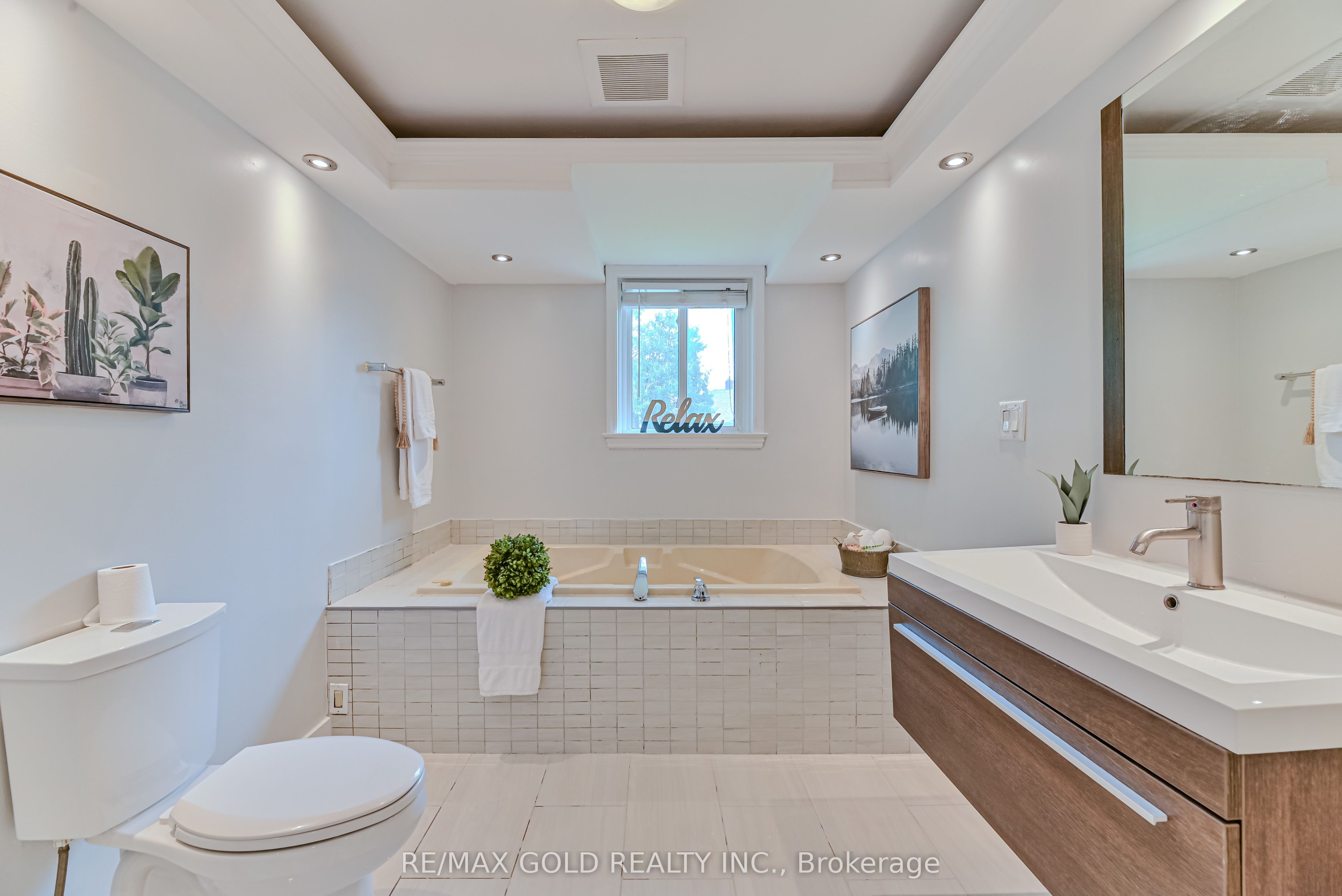 3 Myrtle Avenue S Property Photo 21