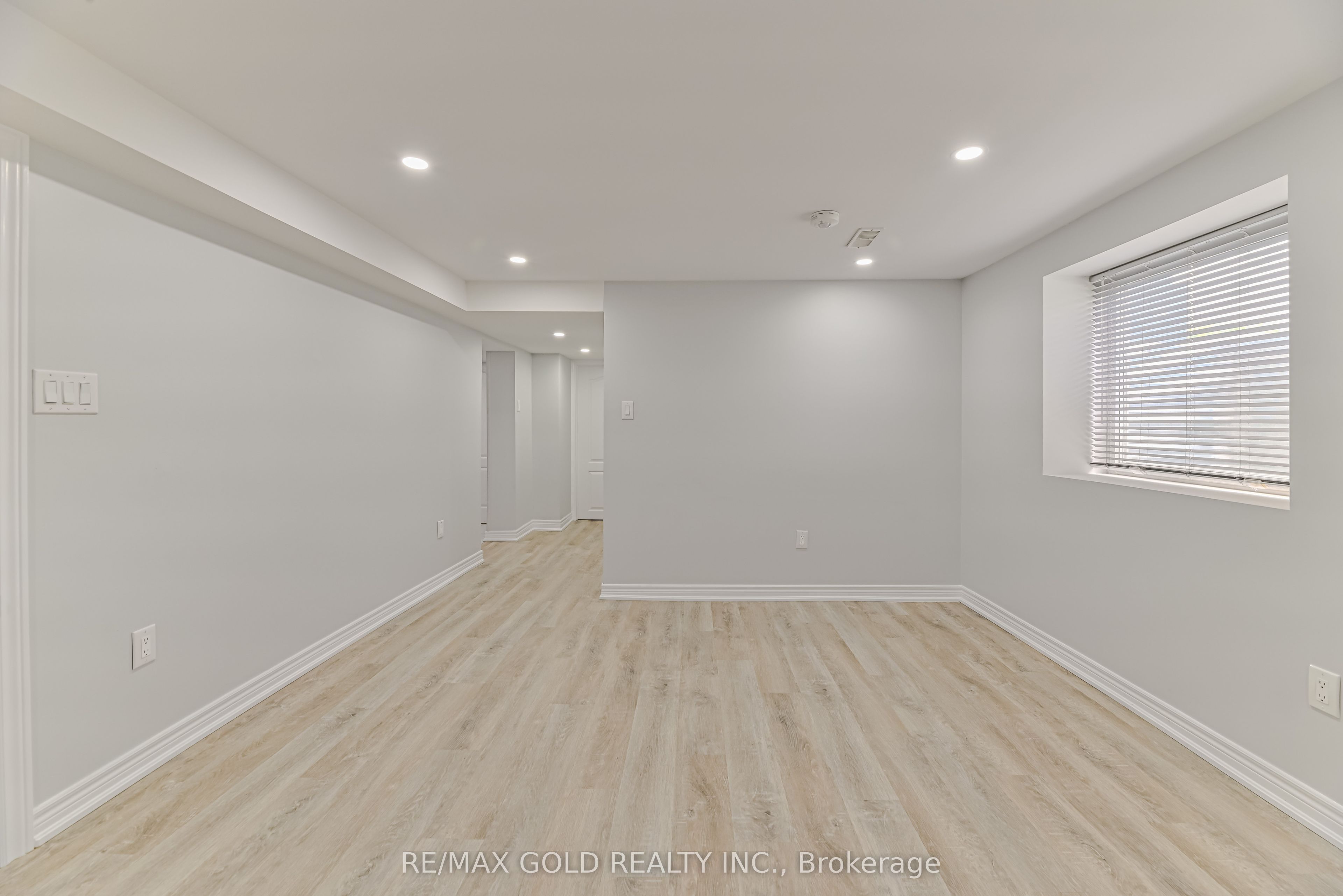 3 Myrtle Avenue S Property Photo 34
