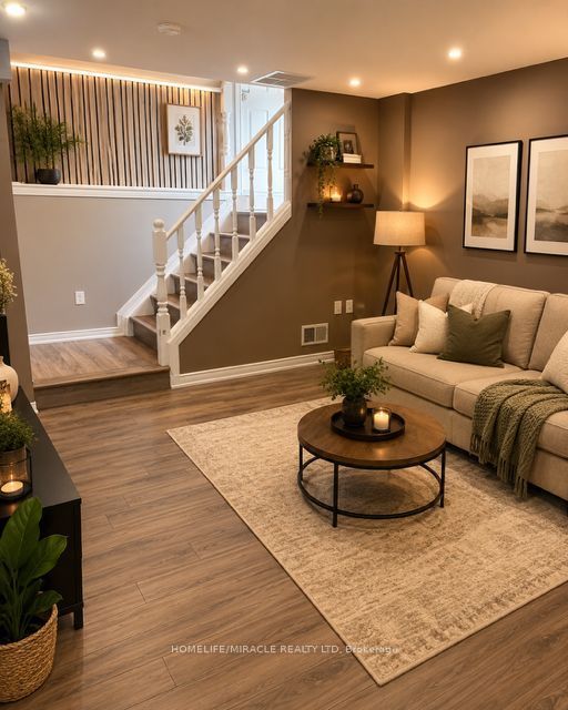 143 Grenfell Place Property Photo 2
