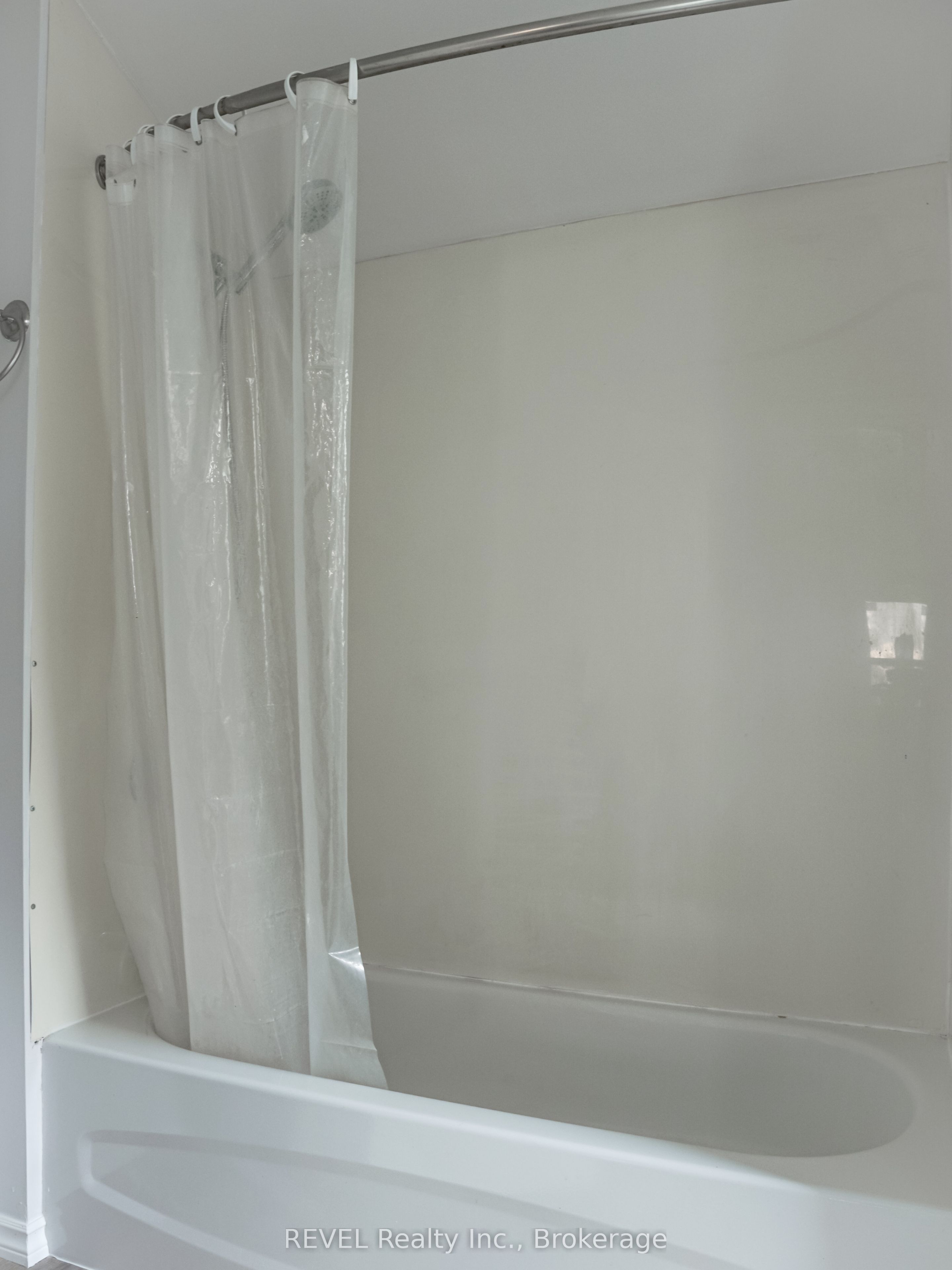 389 Glendale Avenue Property Photo 23
