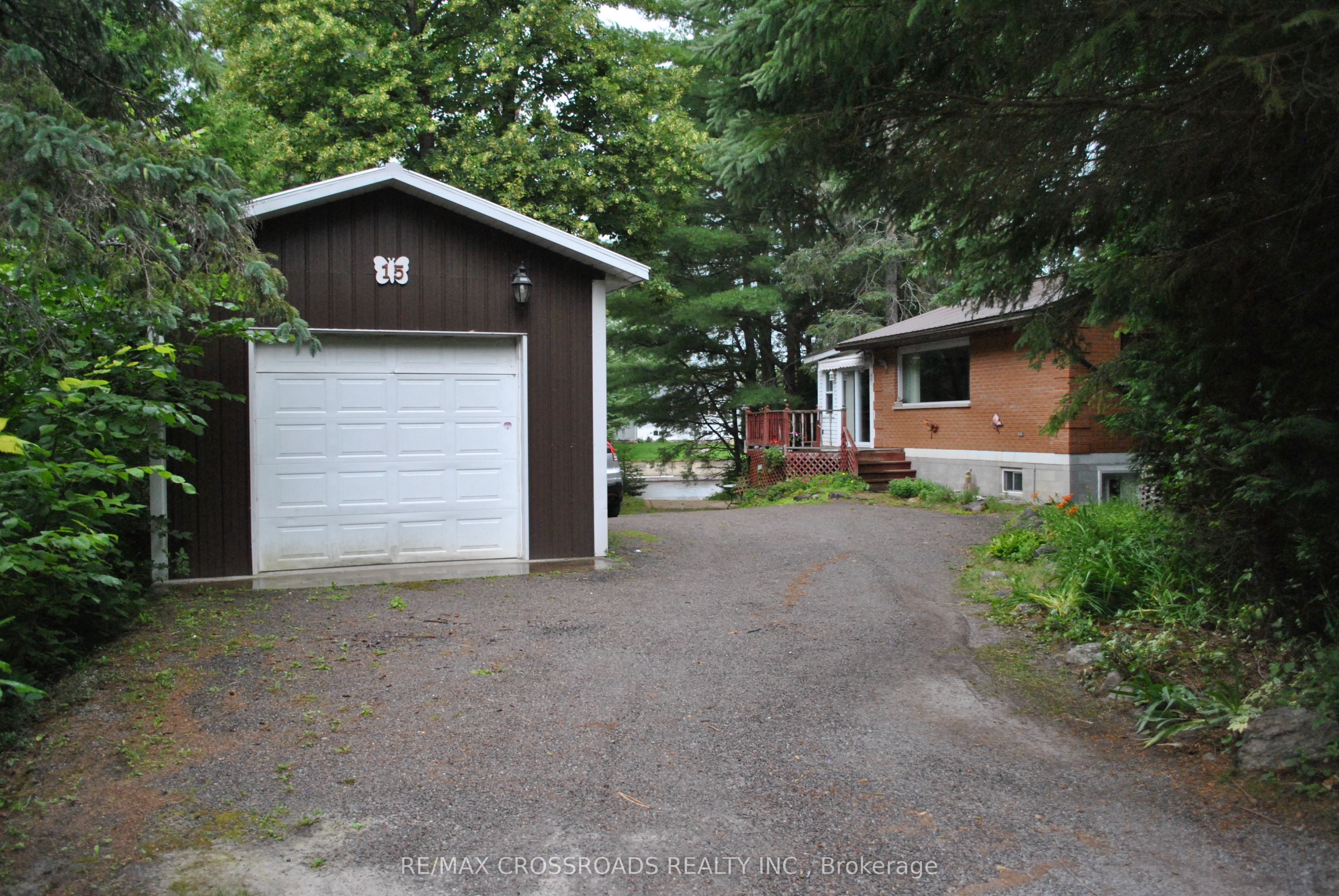 15 Brook Road Property Photo 27