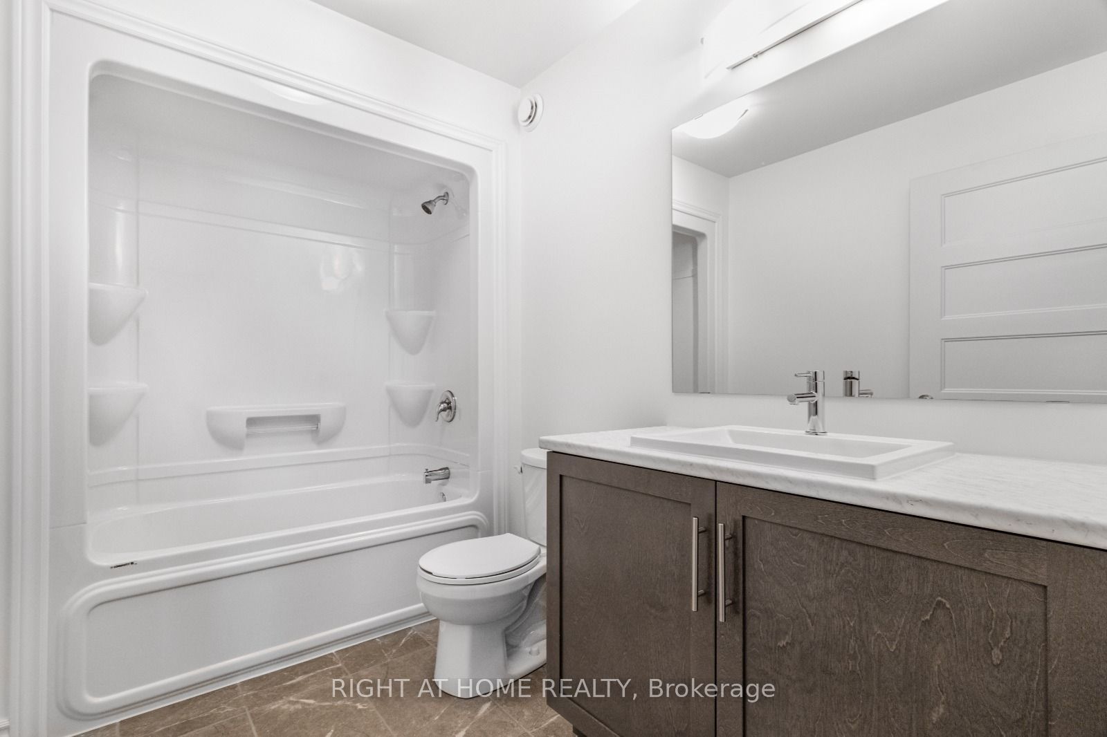 27 Yade Road Property Photo 10
