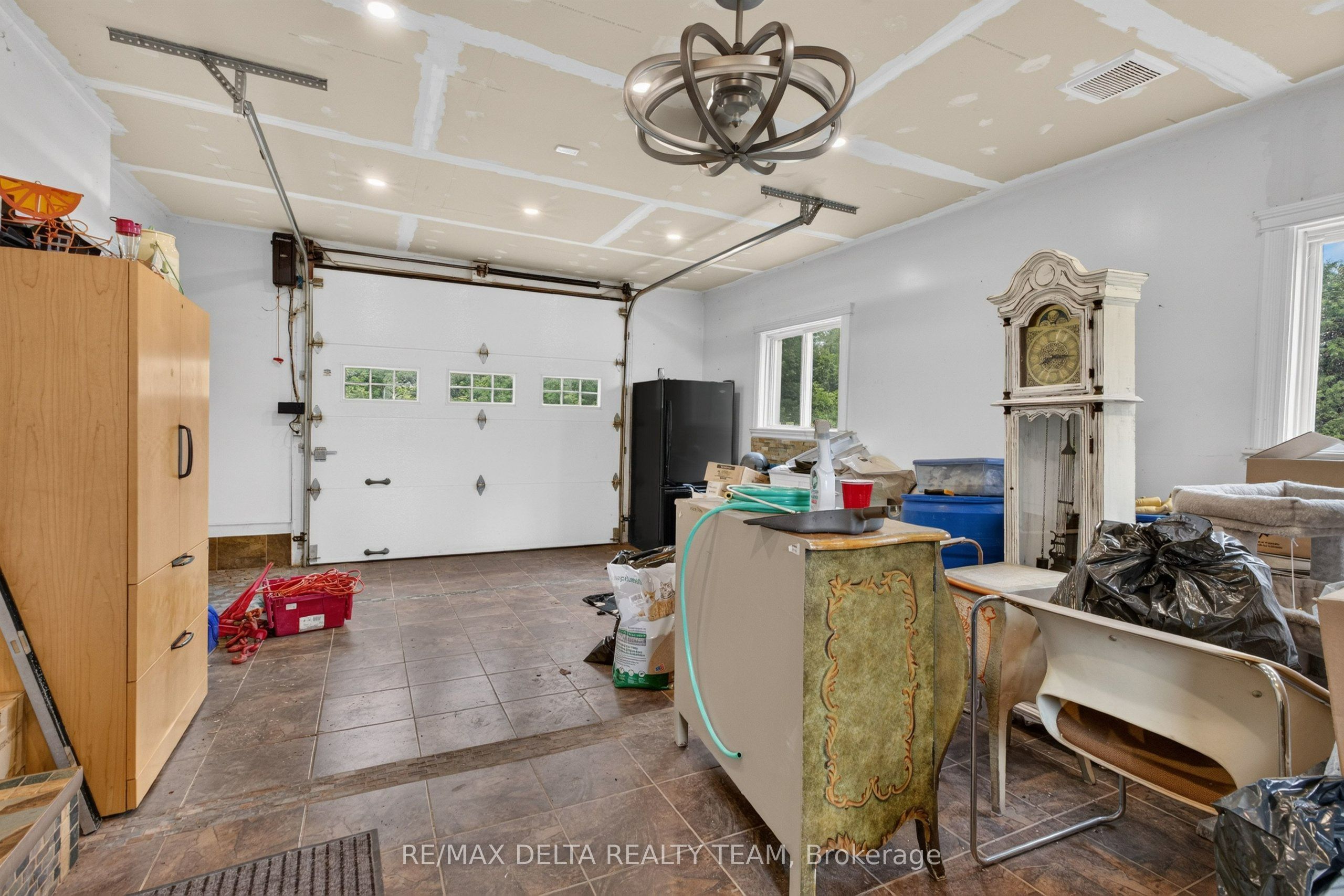 1821 Ch Bercier Road Property Photo 34