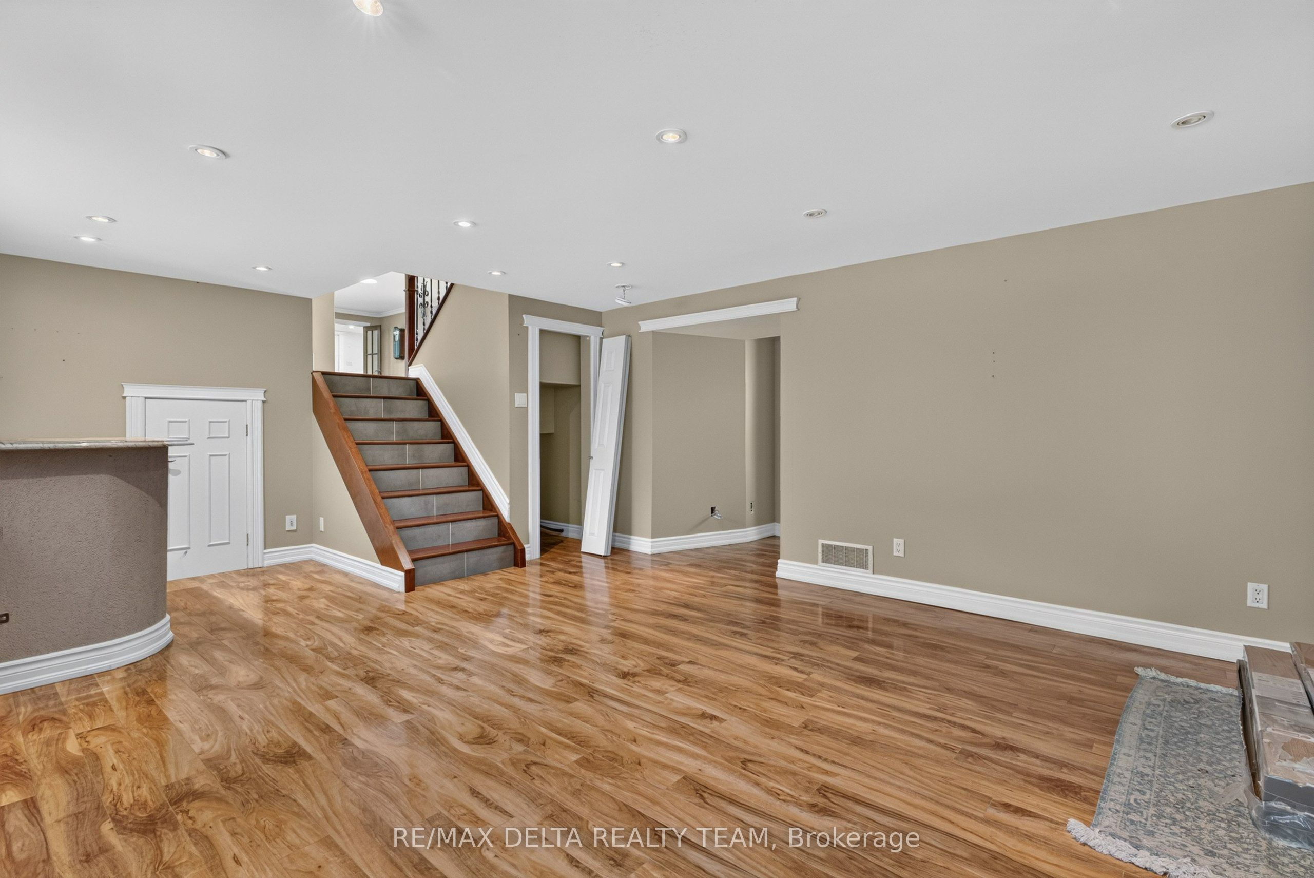 1821 Ch Bercier Road Property Photo 42