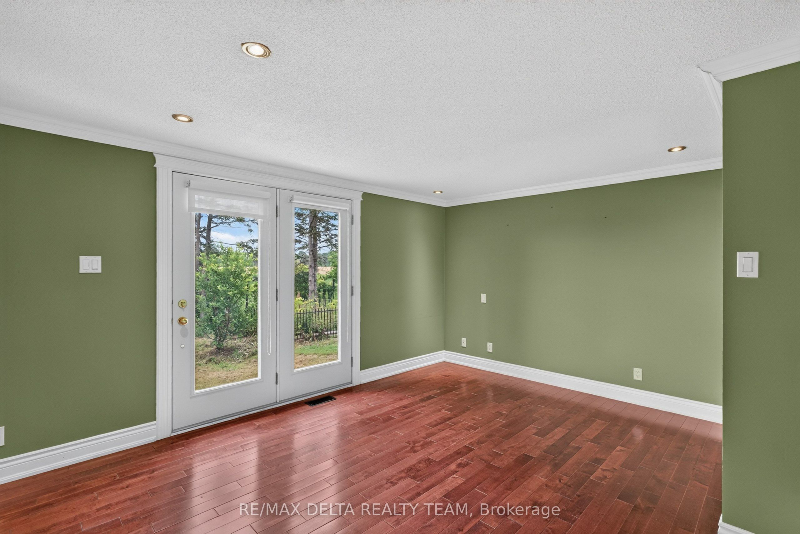 1821 Ch Bercier Road Property Photo 45