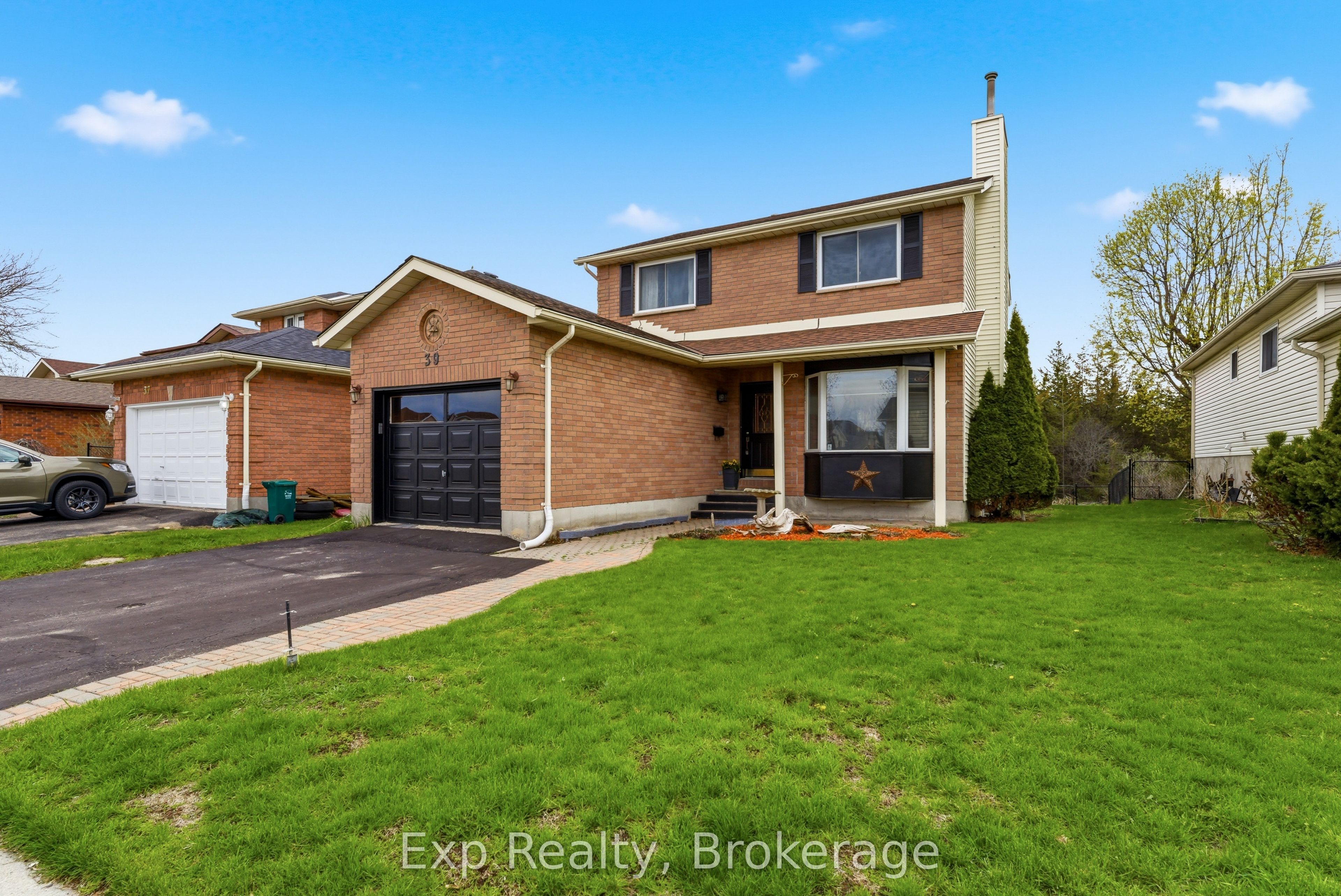 39 Sherwood Crescent