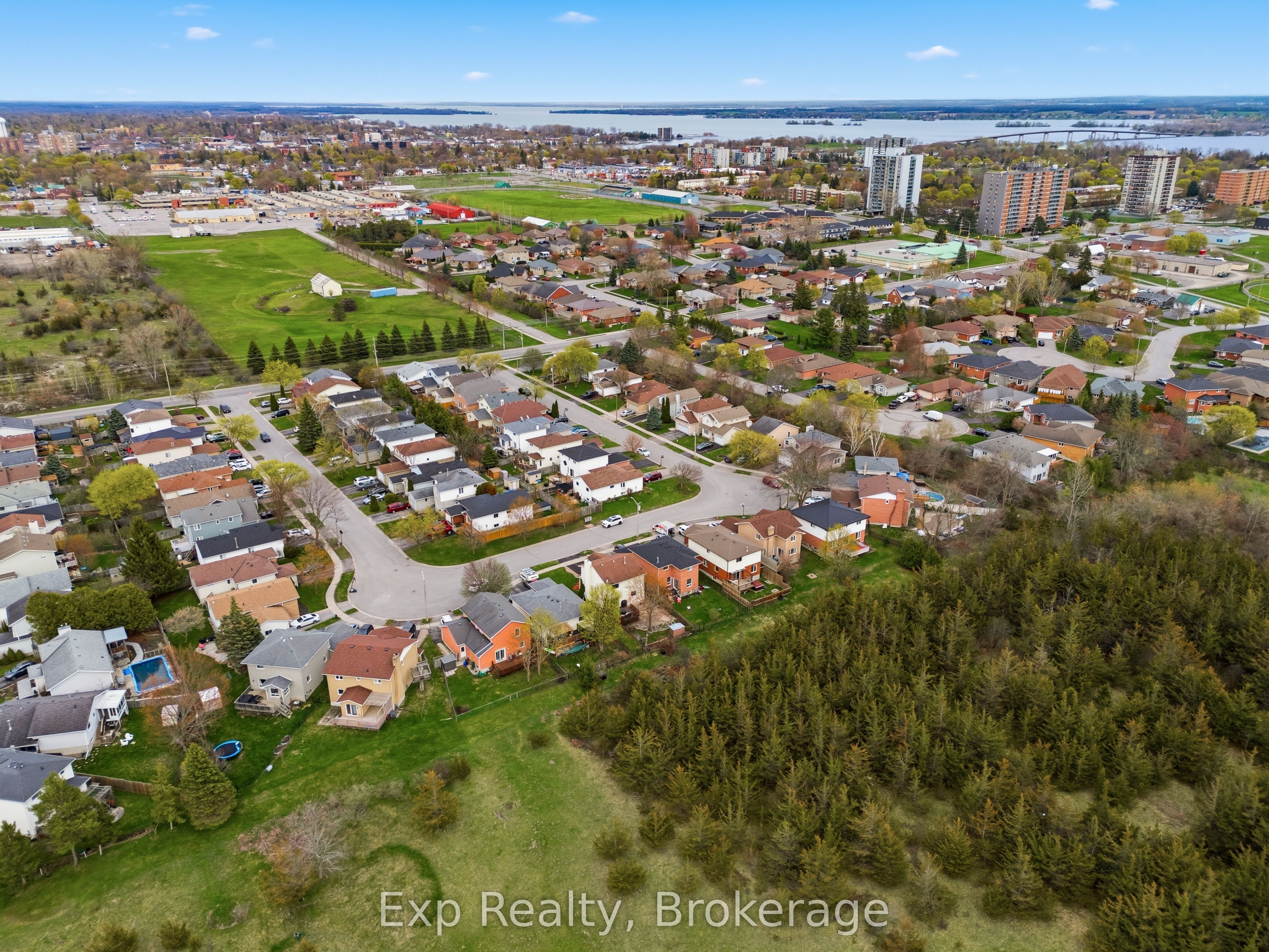 39 Sherwood Crescent Property Photo 41