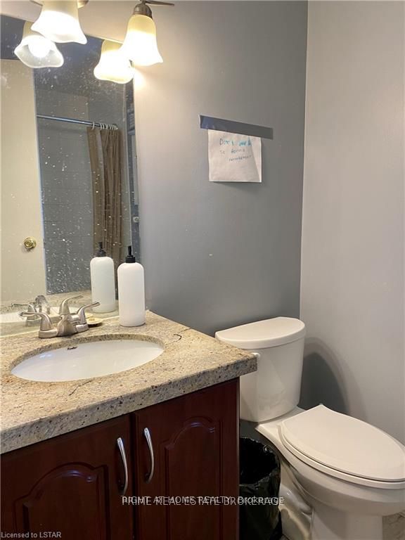 595 Third Street N Property Photo 11