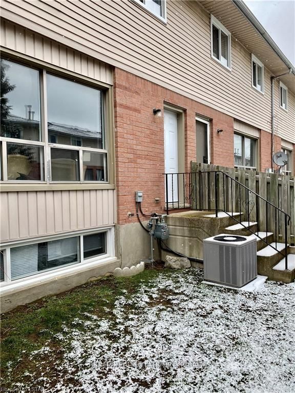 595 Third Street N Property Photo 15