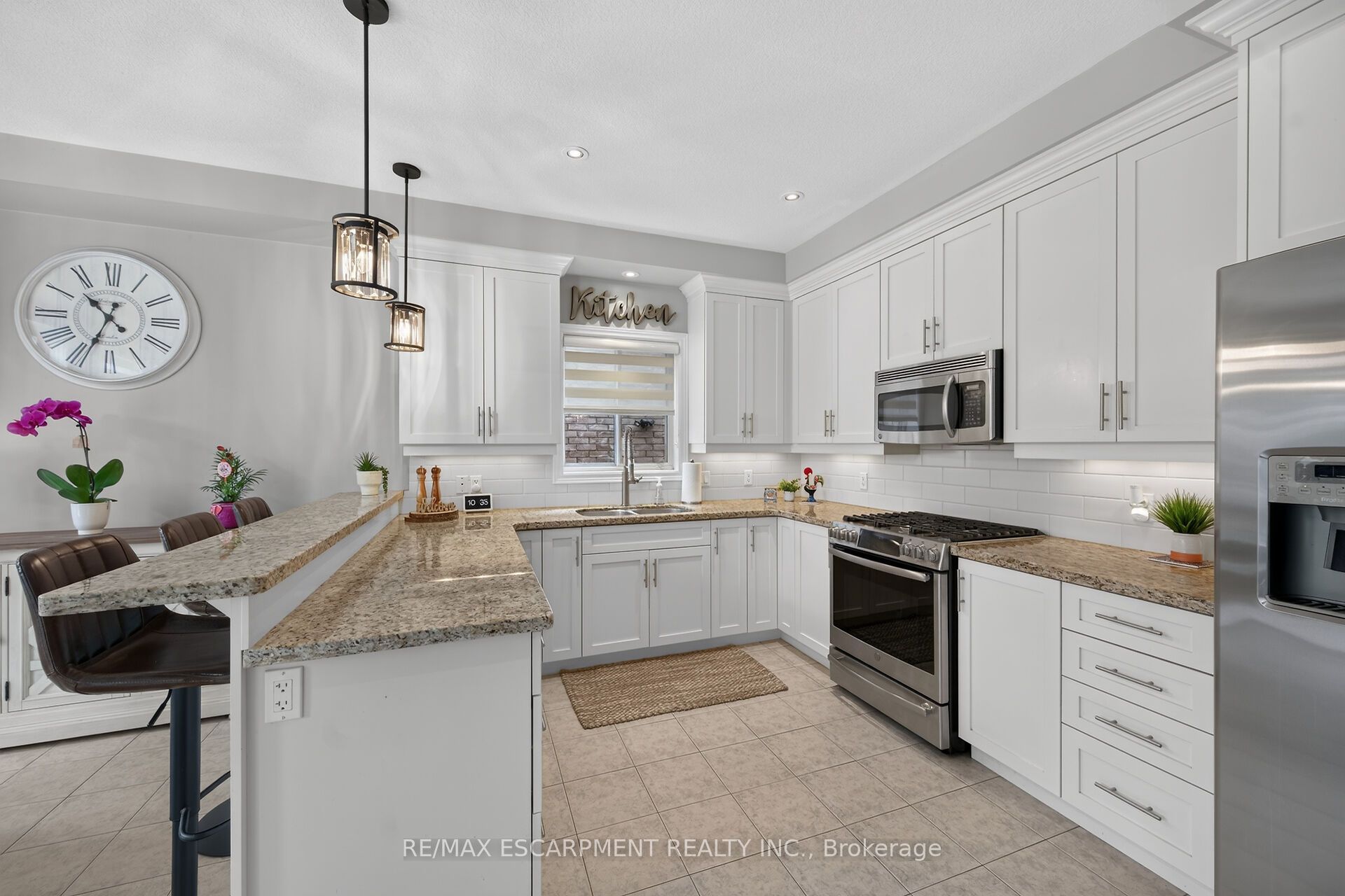 68 Garinger Crescent Property Photo 13