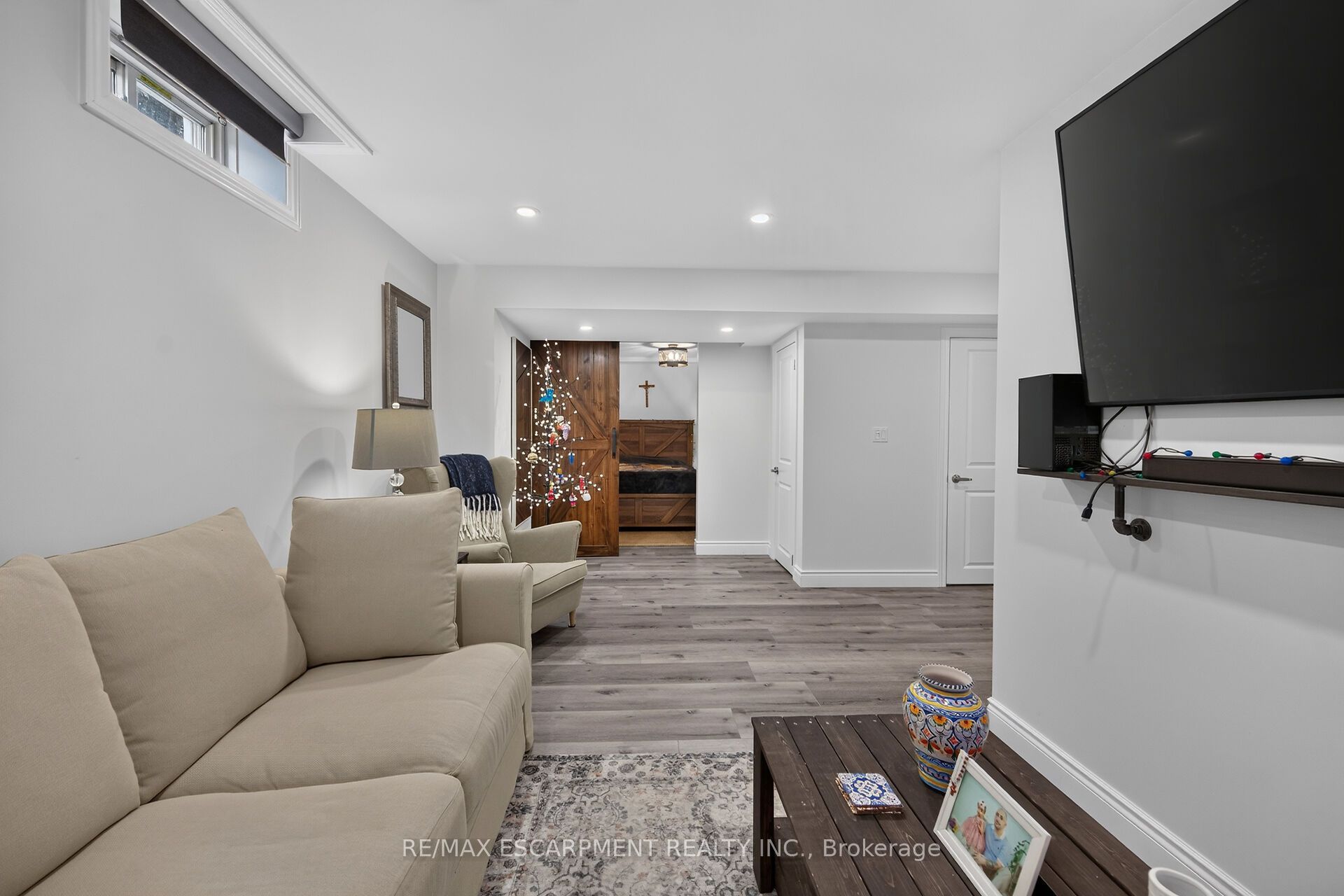 68 Garinger Crescent Property Photo 37