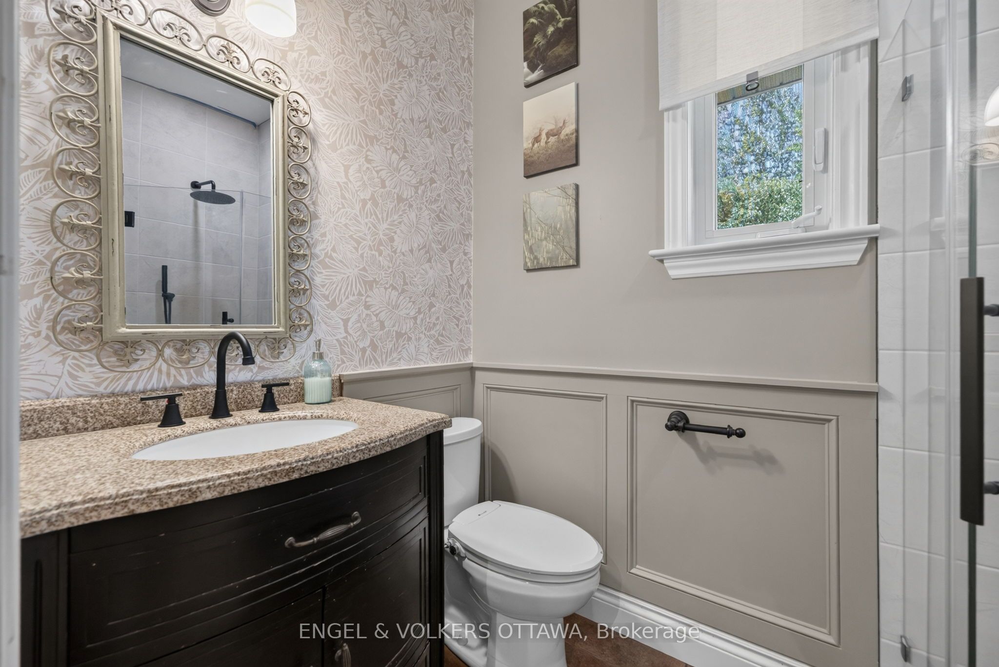 6881 Sparkling Lake Way Property Photo 13