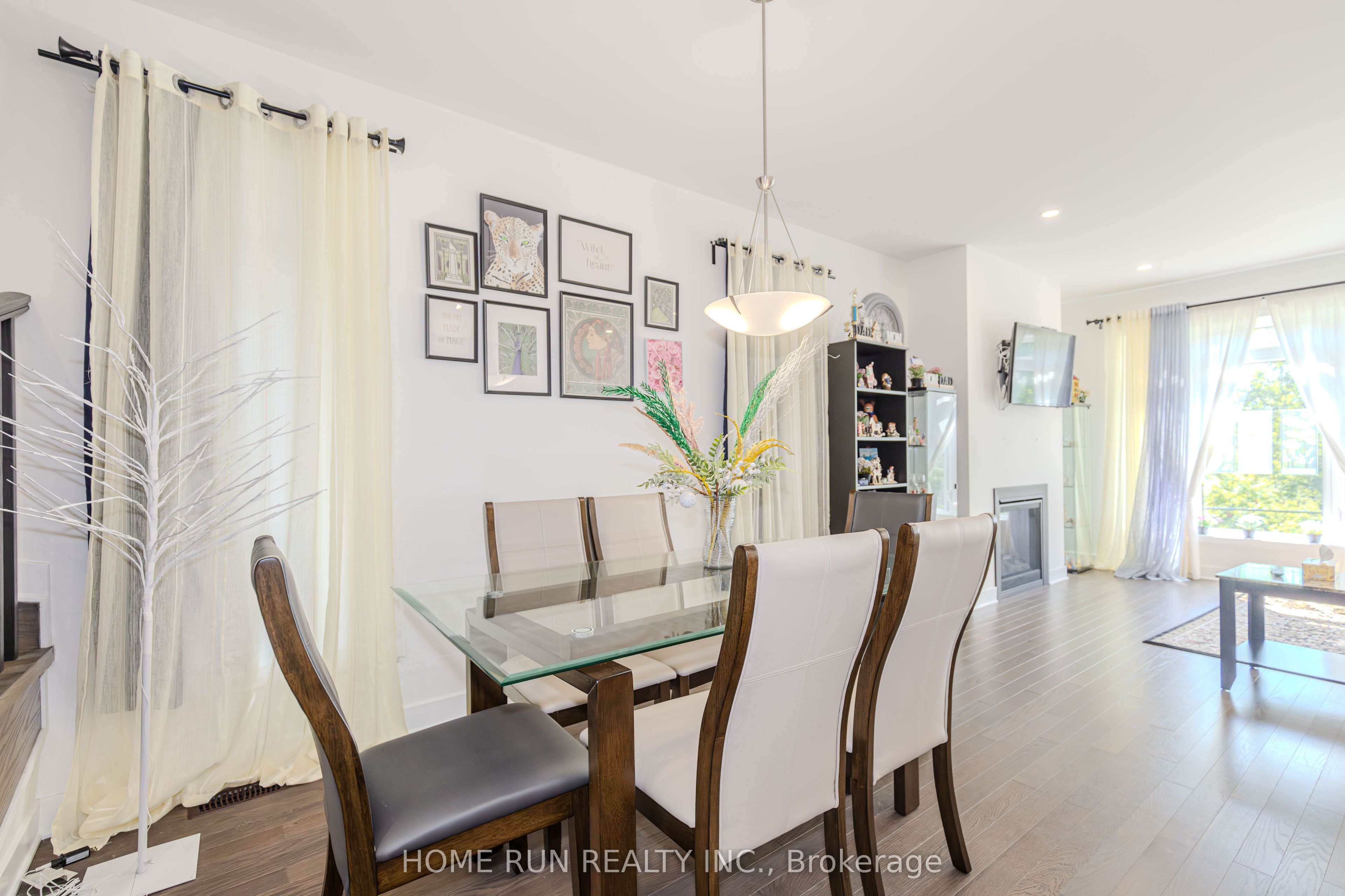 206 Bristol Crescent Property Photo 16