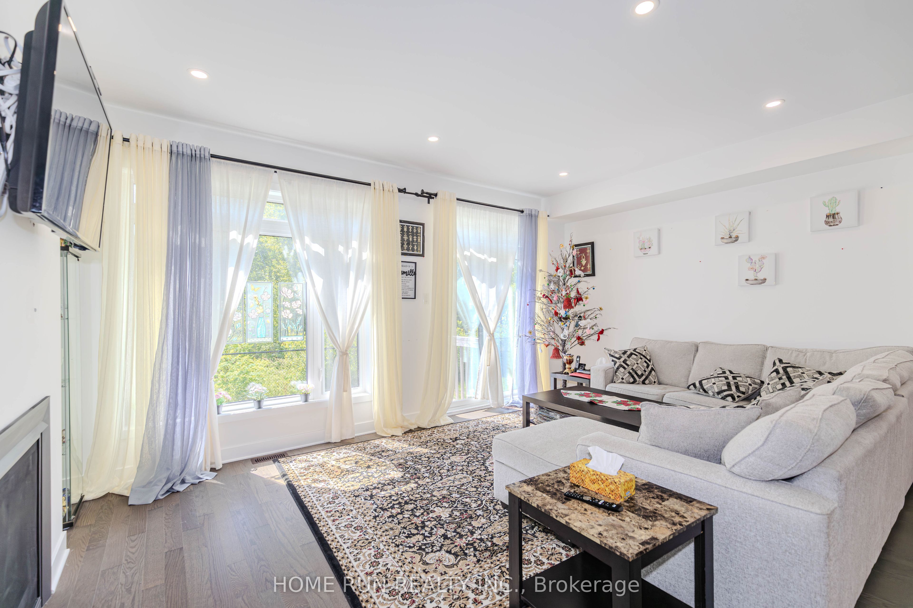 206 Bristol Crescent Property Photo 19
