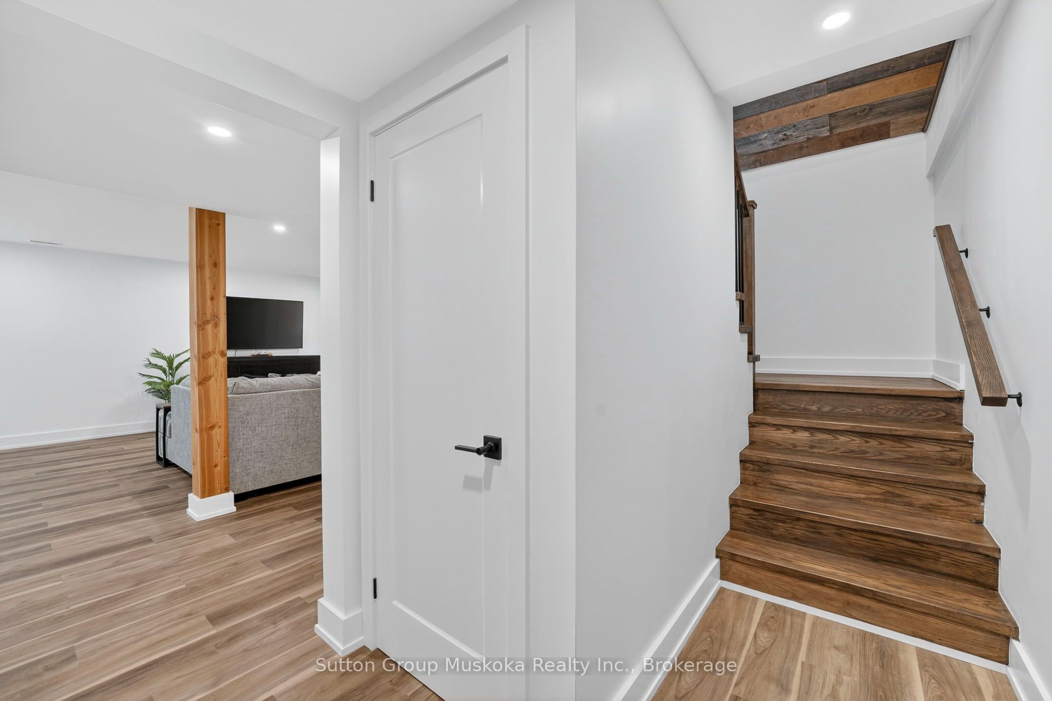 1765 Machar Strong Boundary Road Property Photo 27