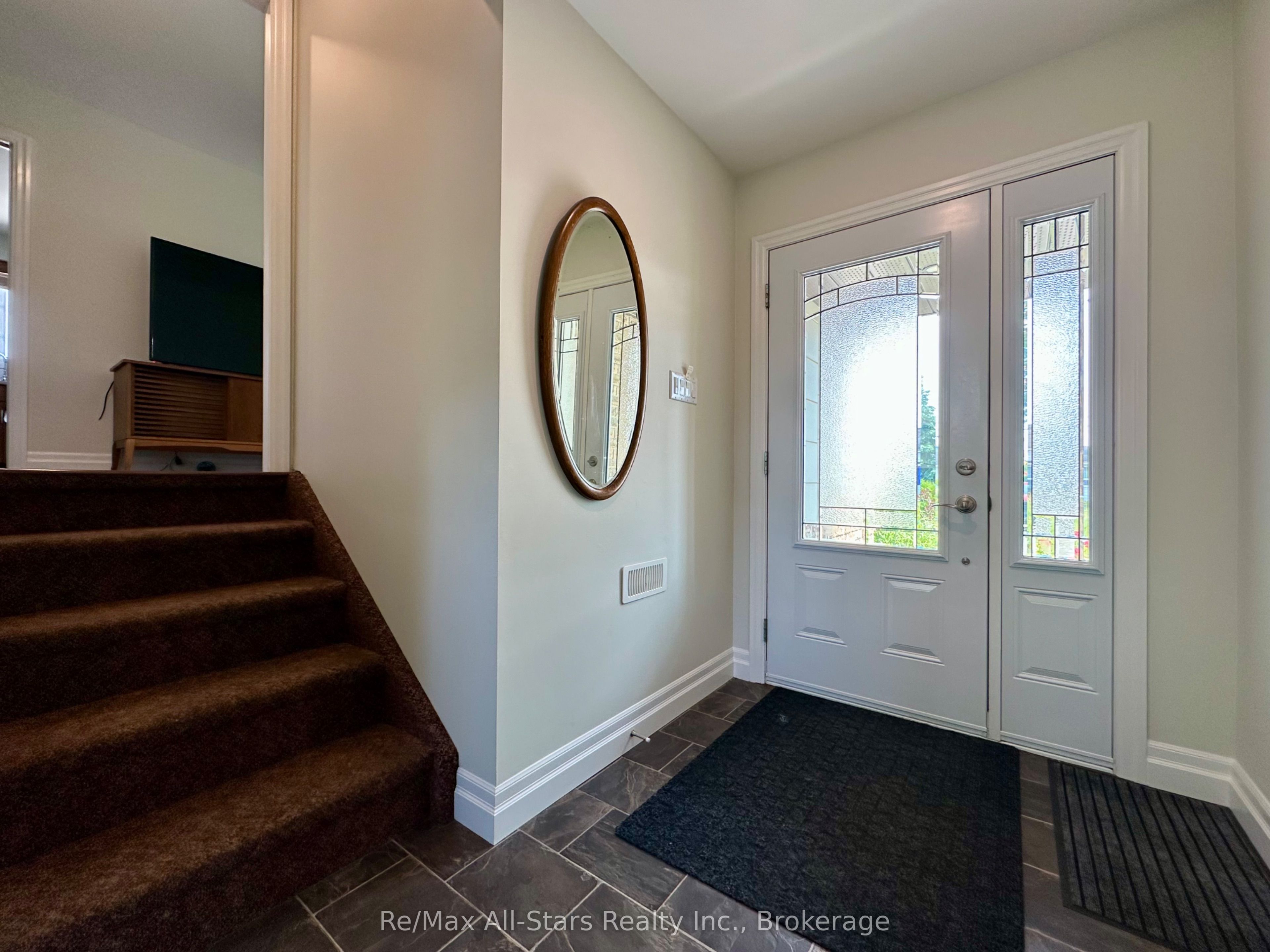 59 Jane Street Property Photo 4
