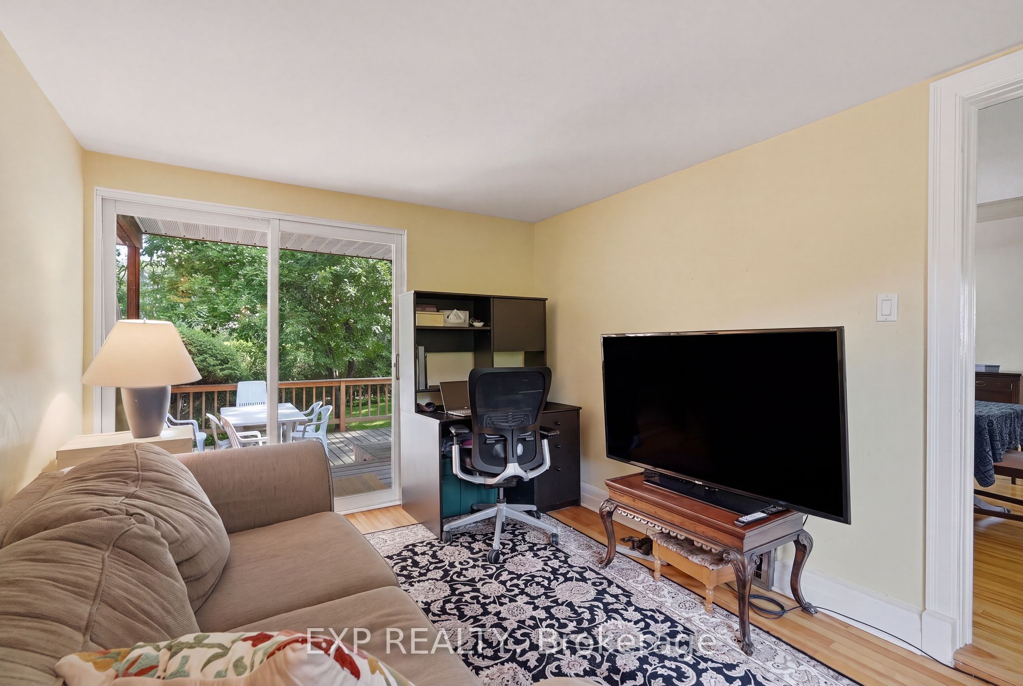 579 Broadview Avenue Property Photo 16