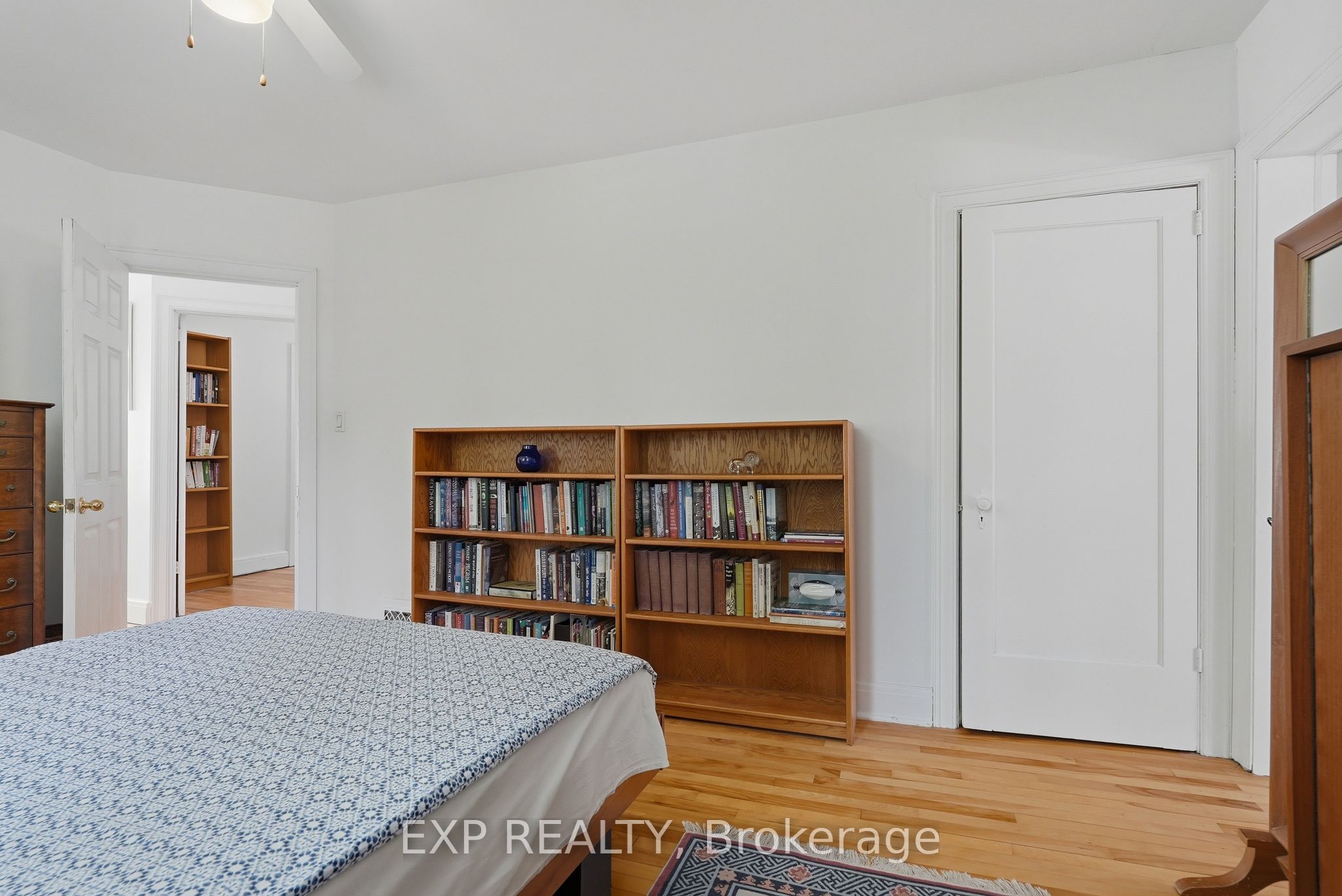 579 Broadview Avenue Property Photo 21
