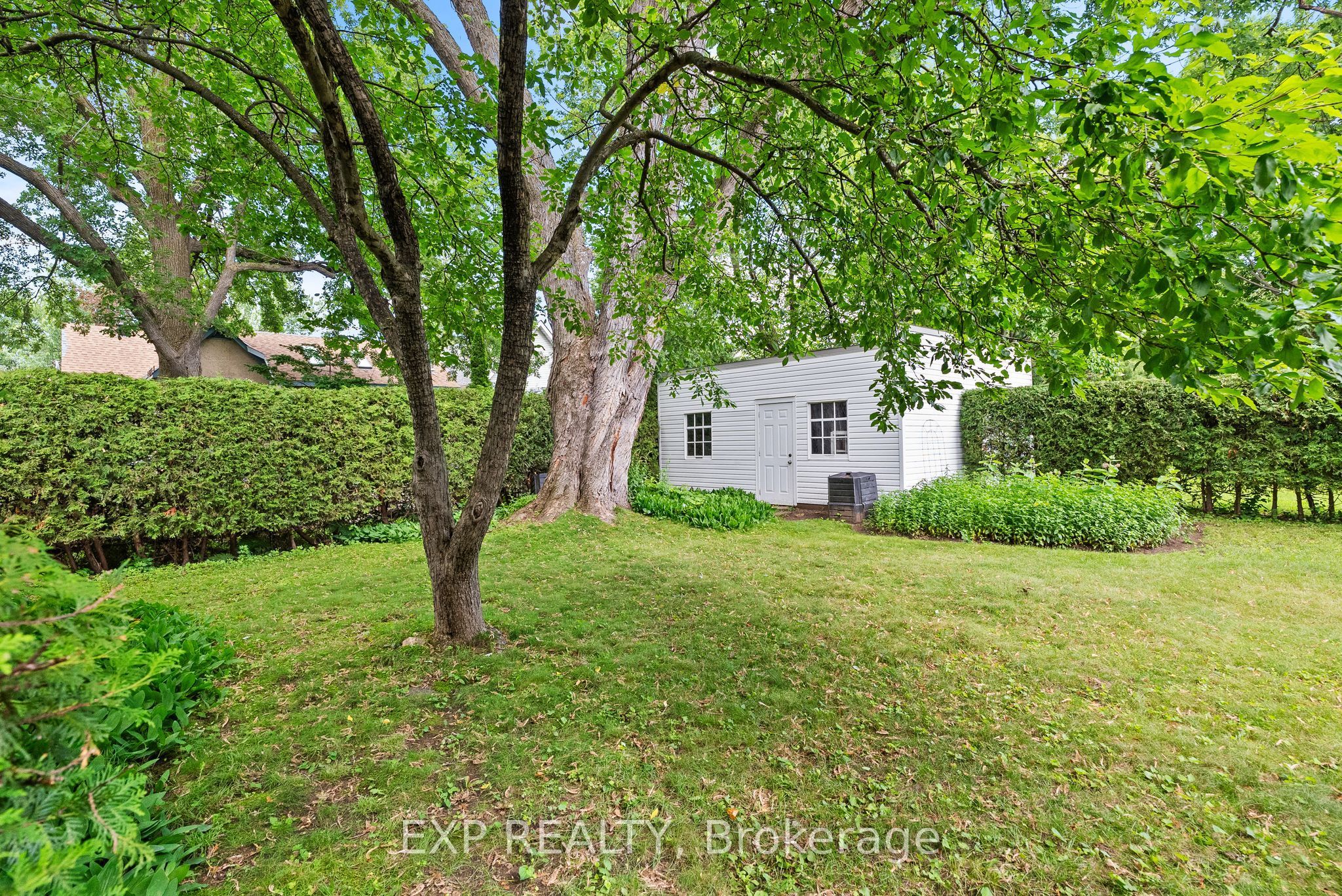 579 Broadview Avenue Property Photo 39