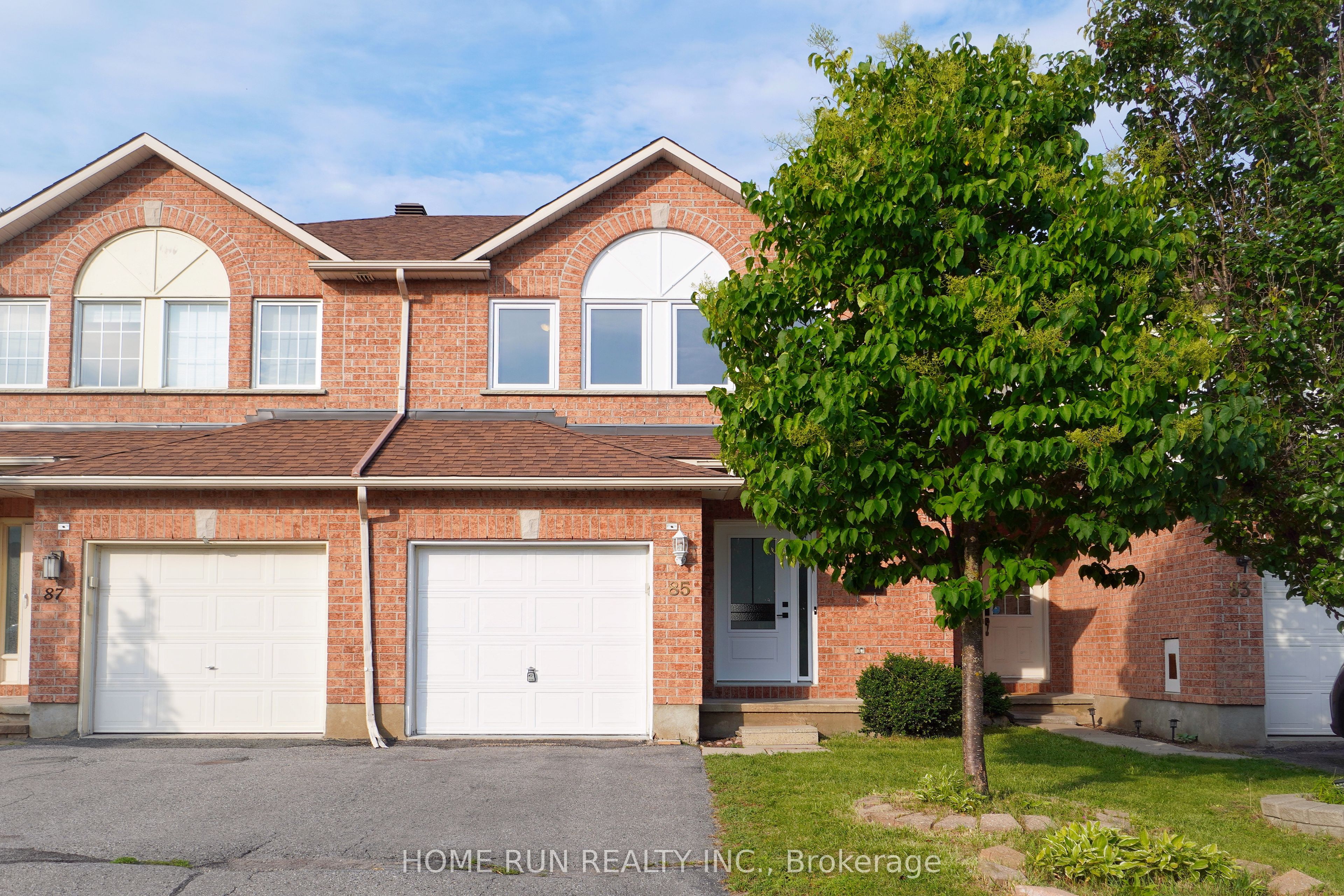 85 Palmadeo Drive Property Photo 2
