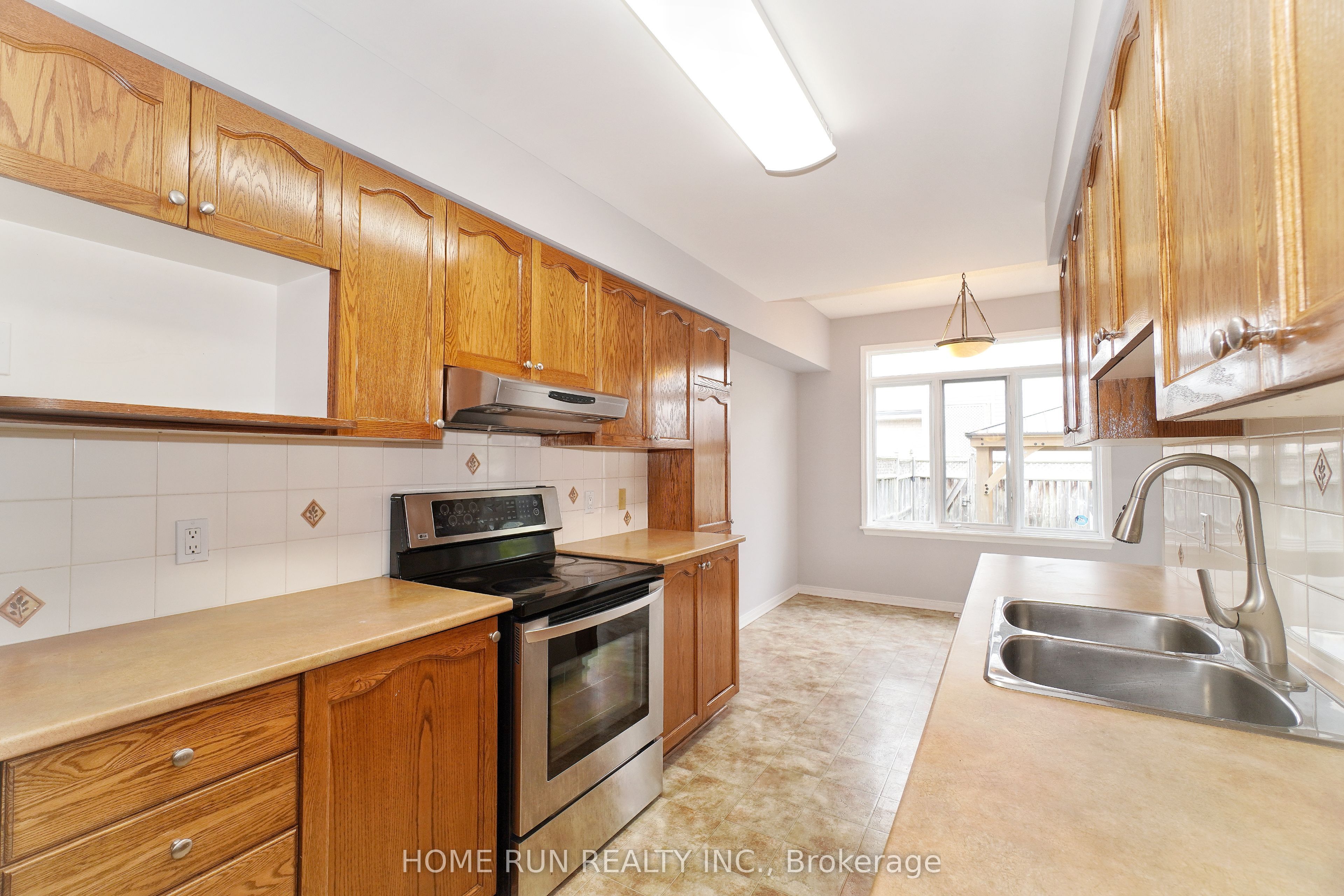 85 Palmadeo Drive Property Photo 16