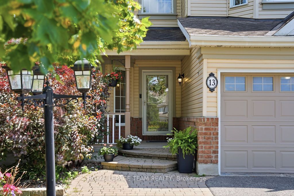 13 Riverstone Drive Property Photo 2