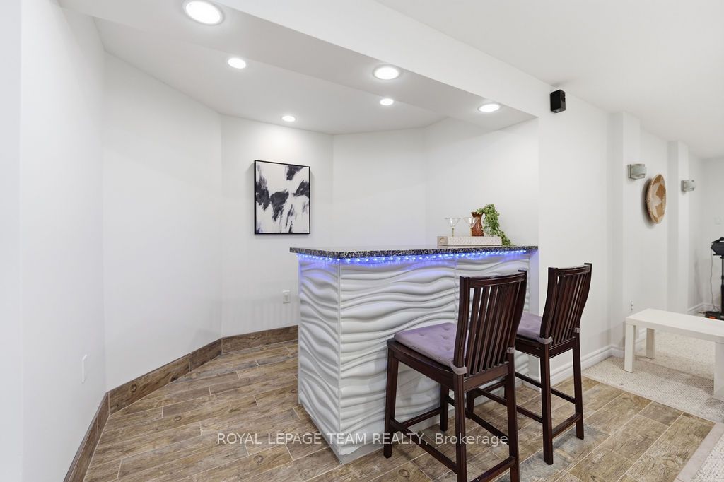 13 Riverstone Drive Property Photo 39