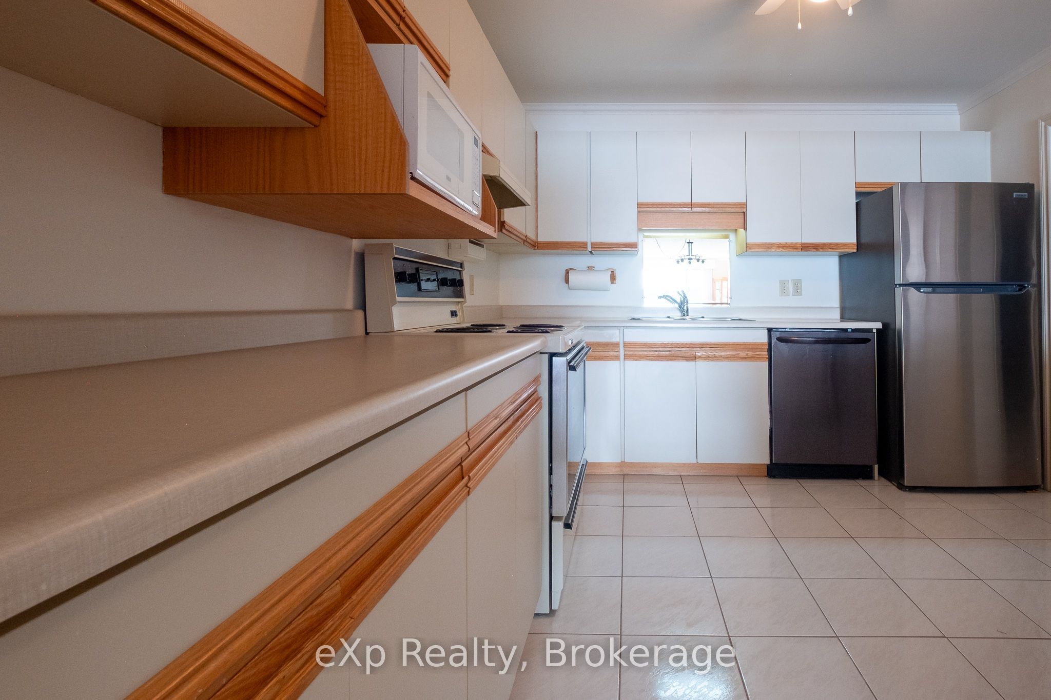 2555 3rd Avenue W 105 Property Photo 14