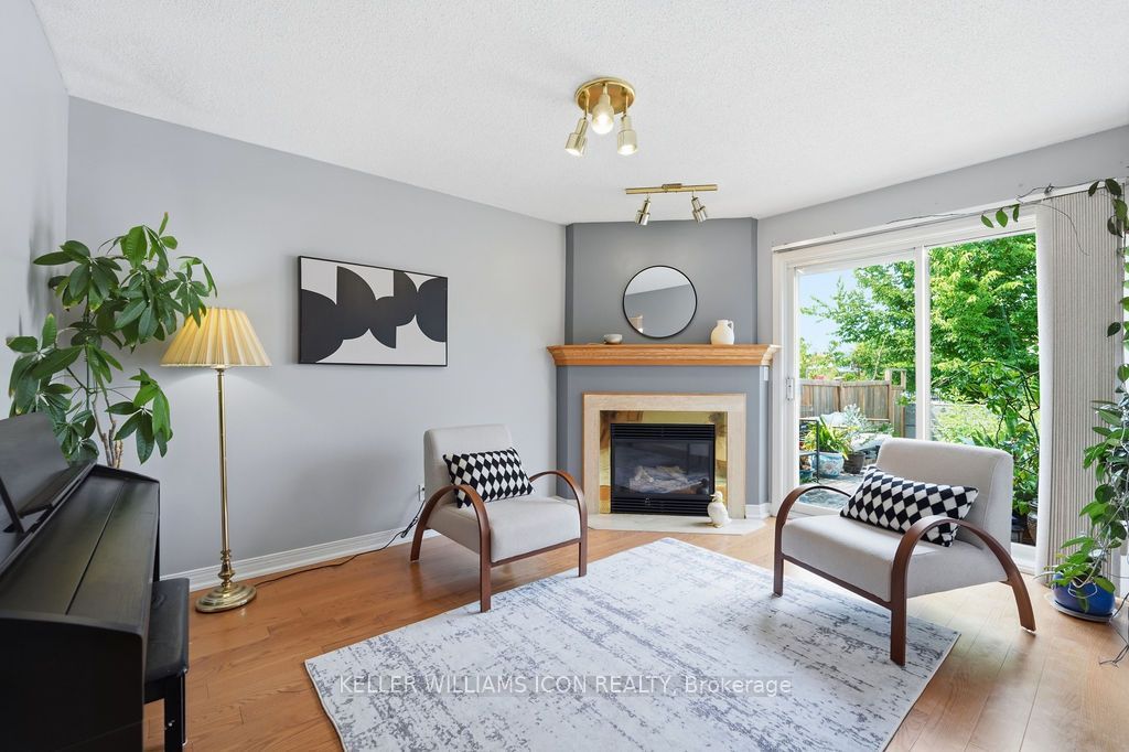 15 Locheland Crescent Property Photo 16