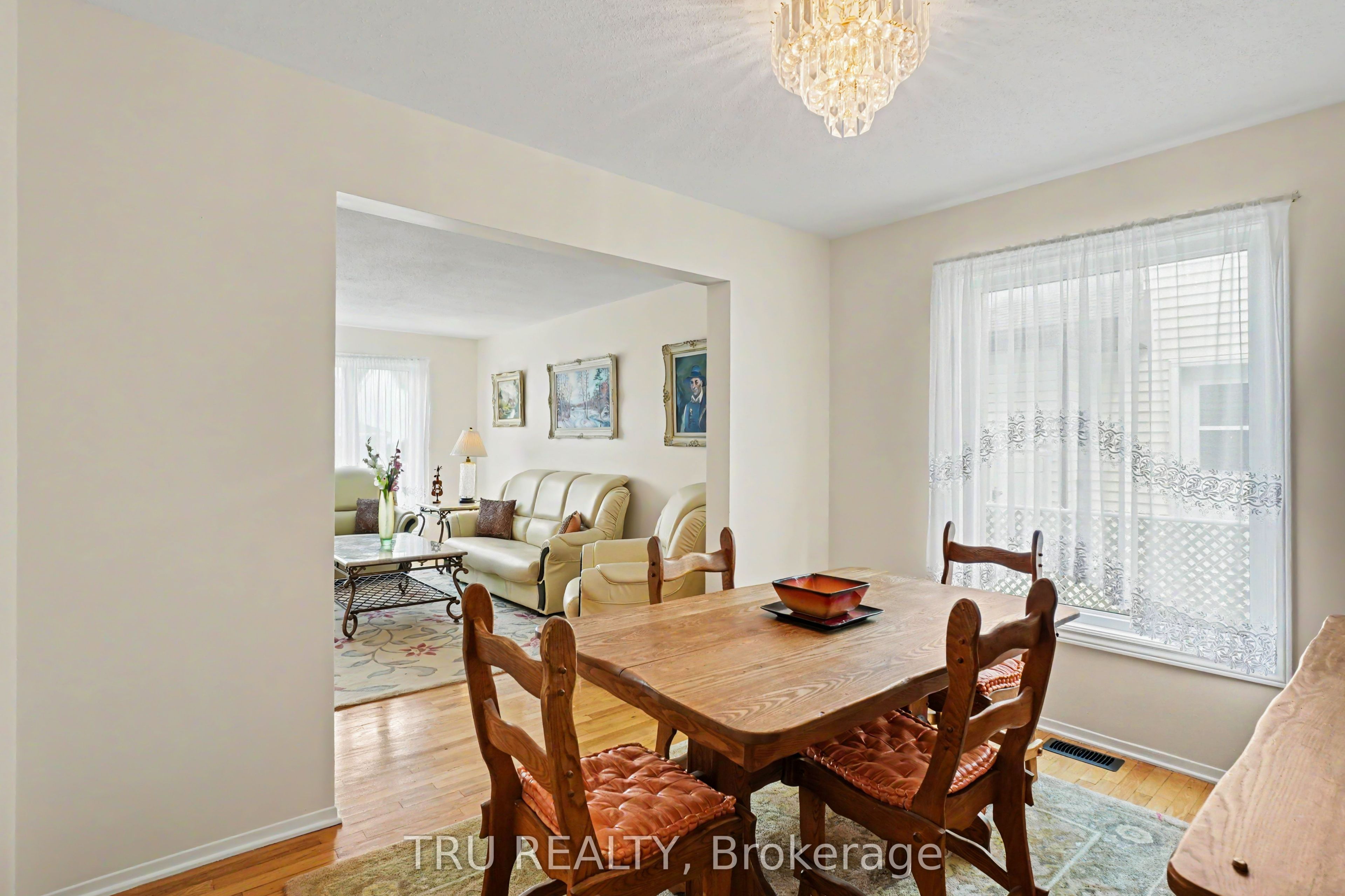 606 Chenier Way Property Photo 7