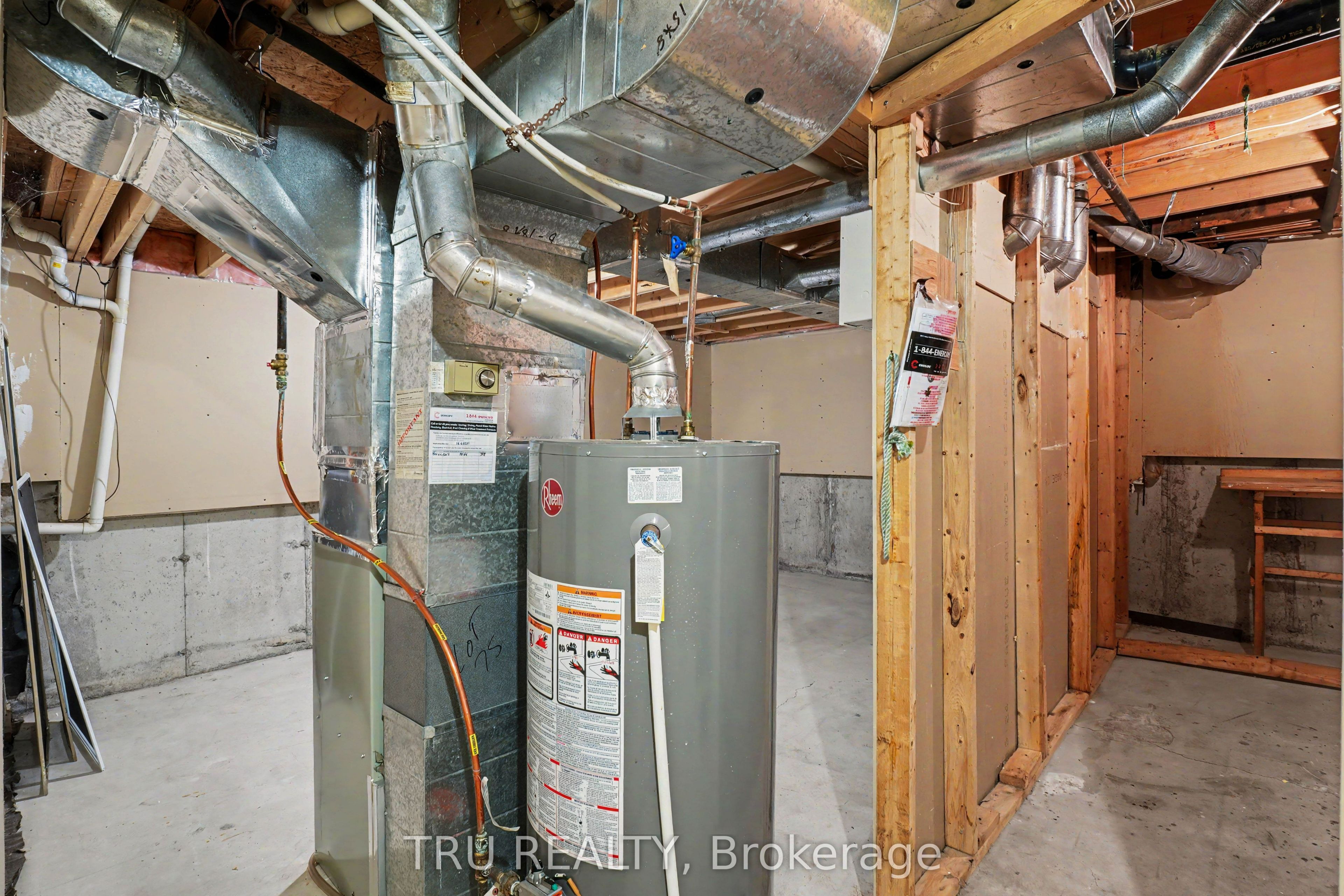 606 Chenier Way Property Photo 24