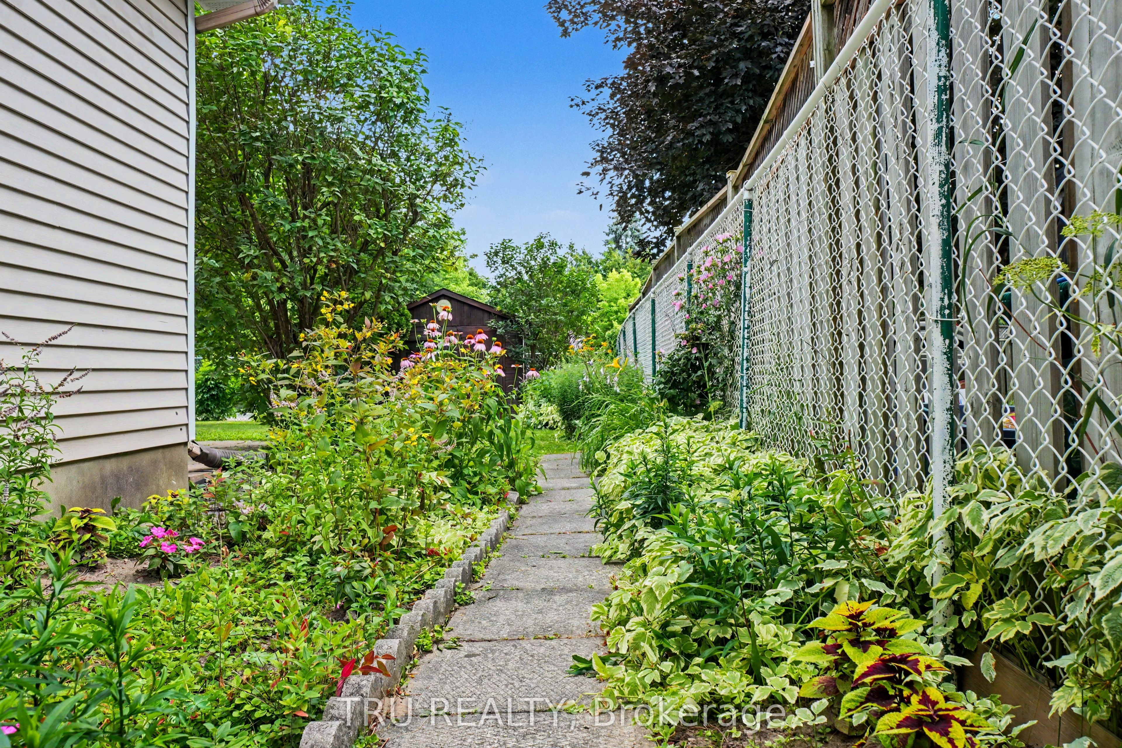 606 Chenier Way Property Photo 25