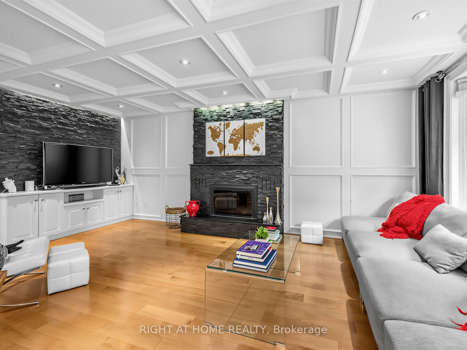 608 Highvalley Road Property Photo 12
