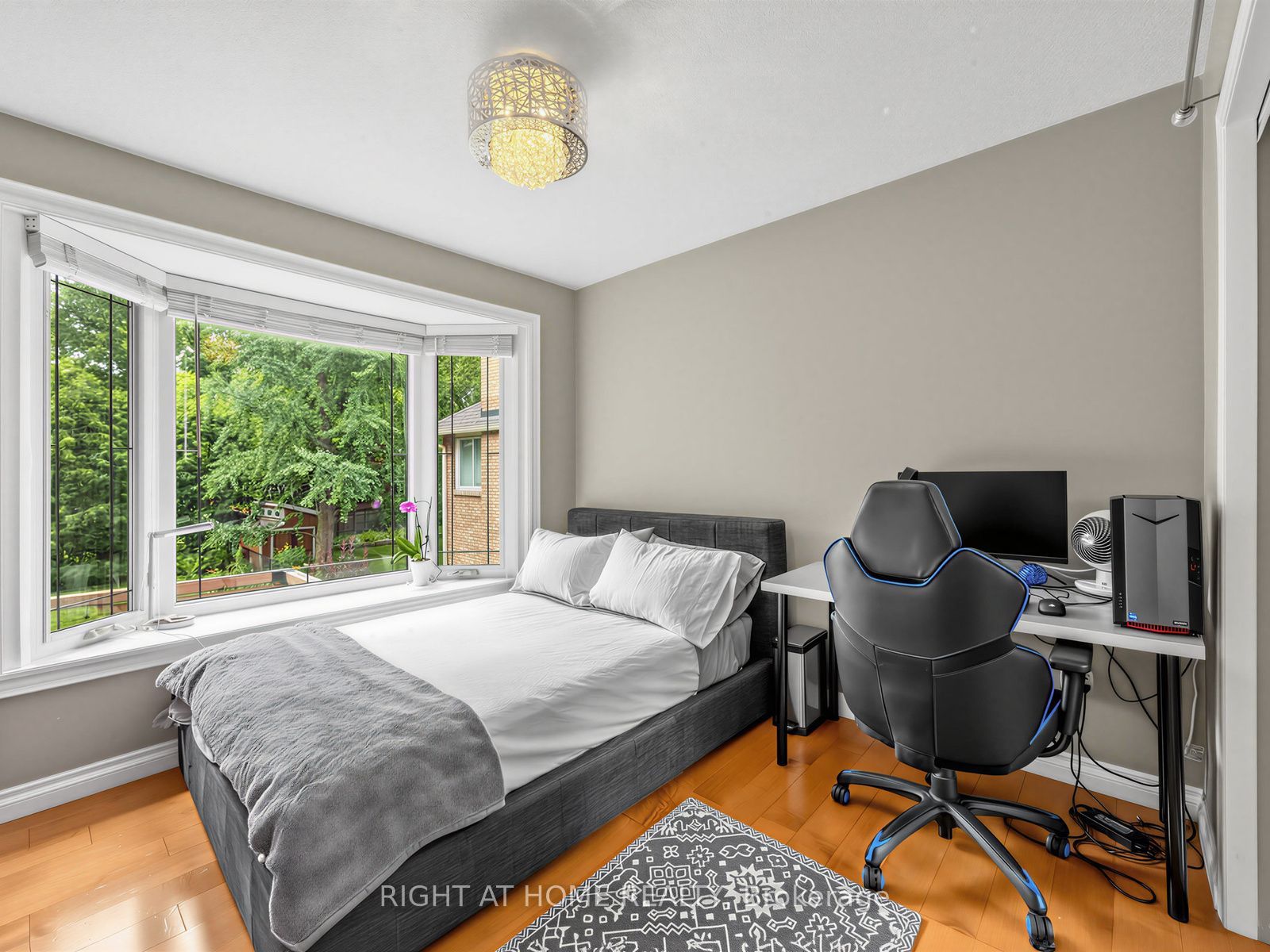 608 Highvalley Road Property Photo 26