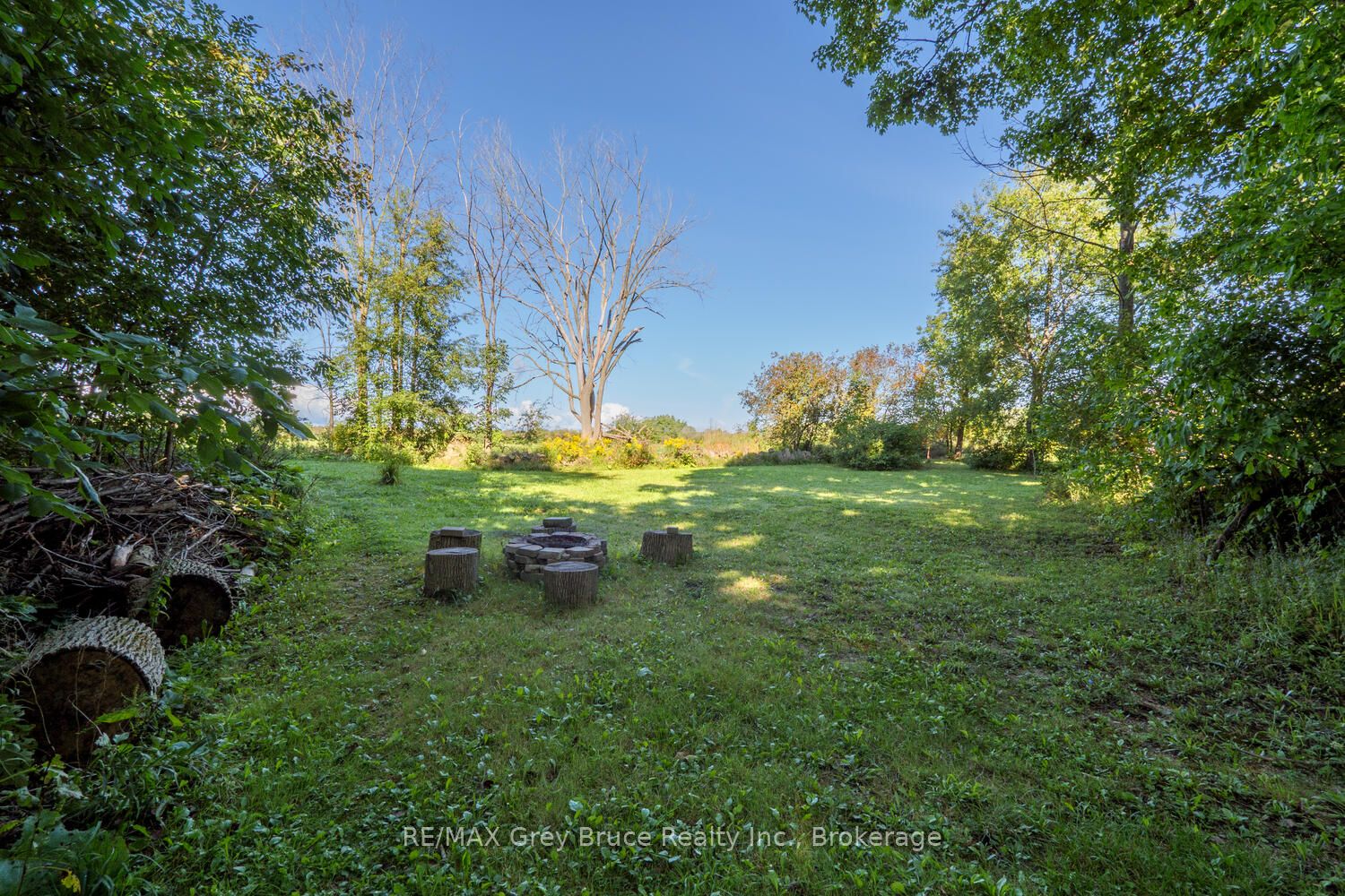 106 Drive-in Crescent Property Photo 32