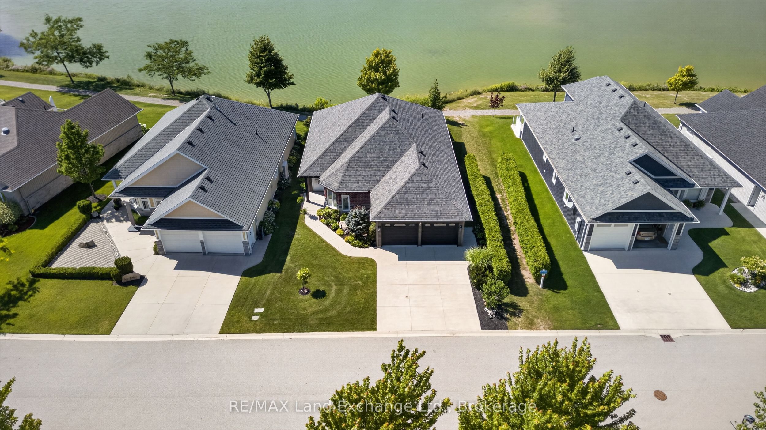 229 Carloway Trail Property Photo 2