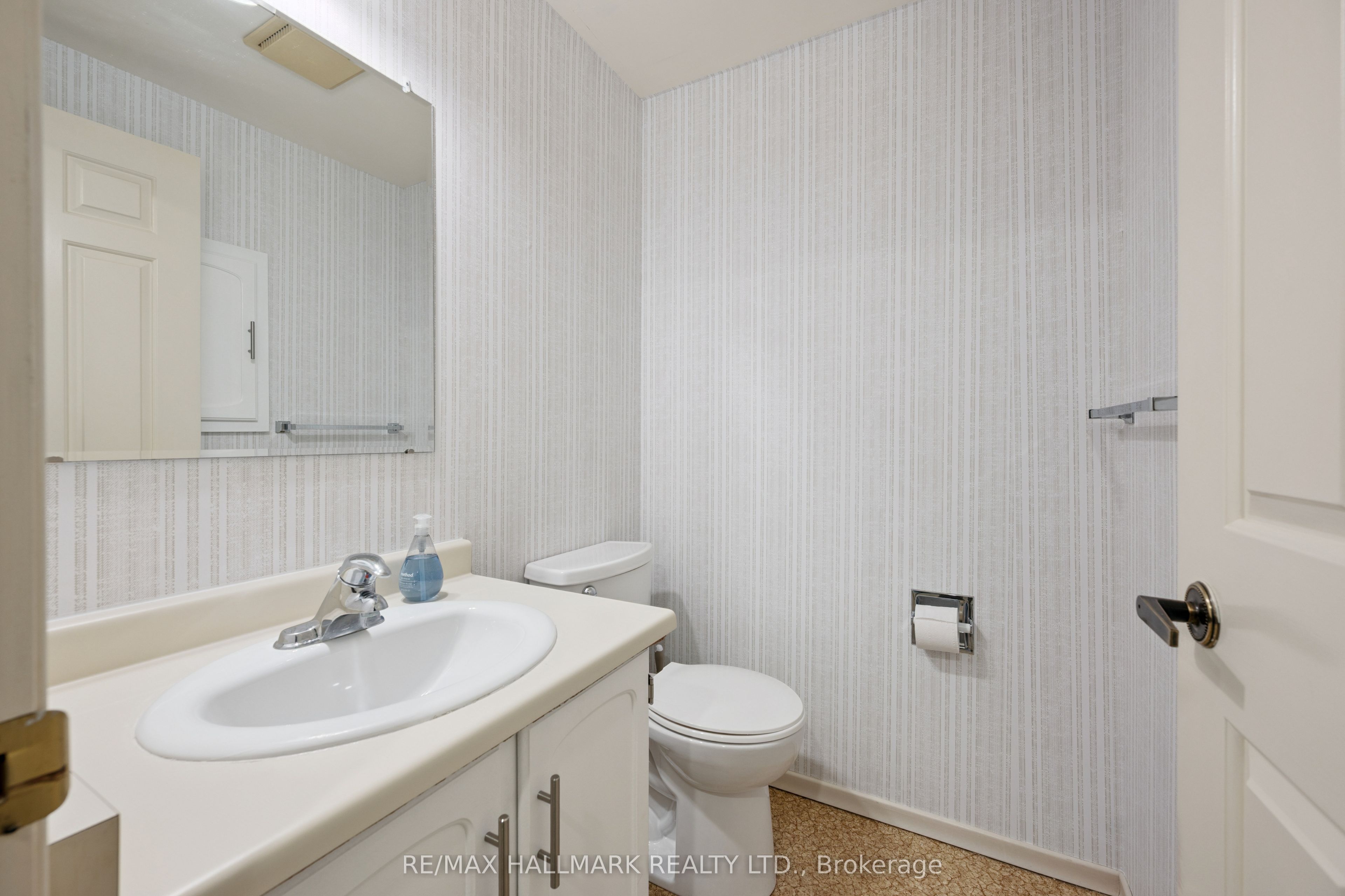 489 Beechwood Drive 1 Property Photo 13
