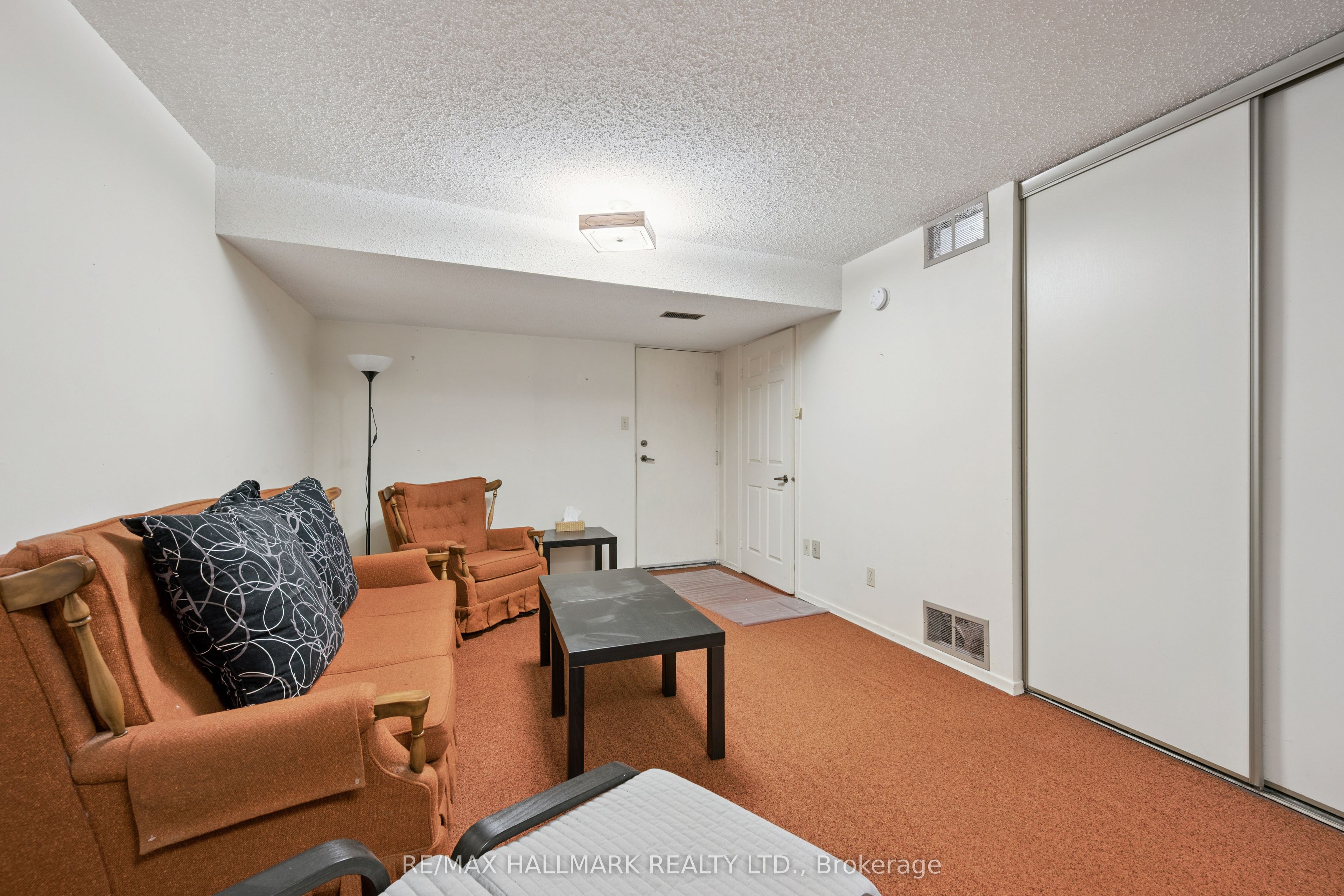 489 Beechwood Drive 1 Property Photo 23