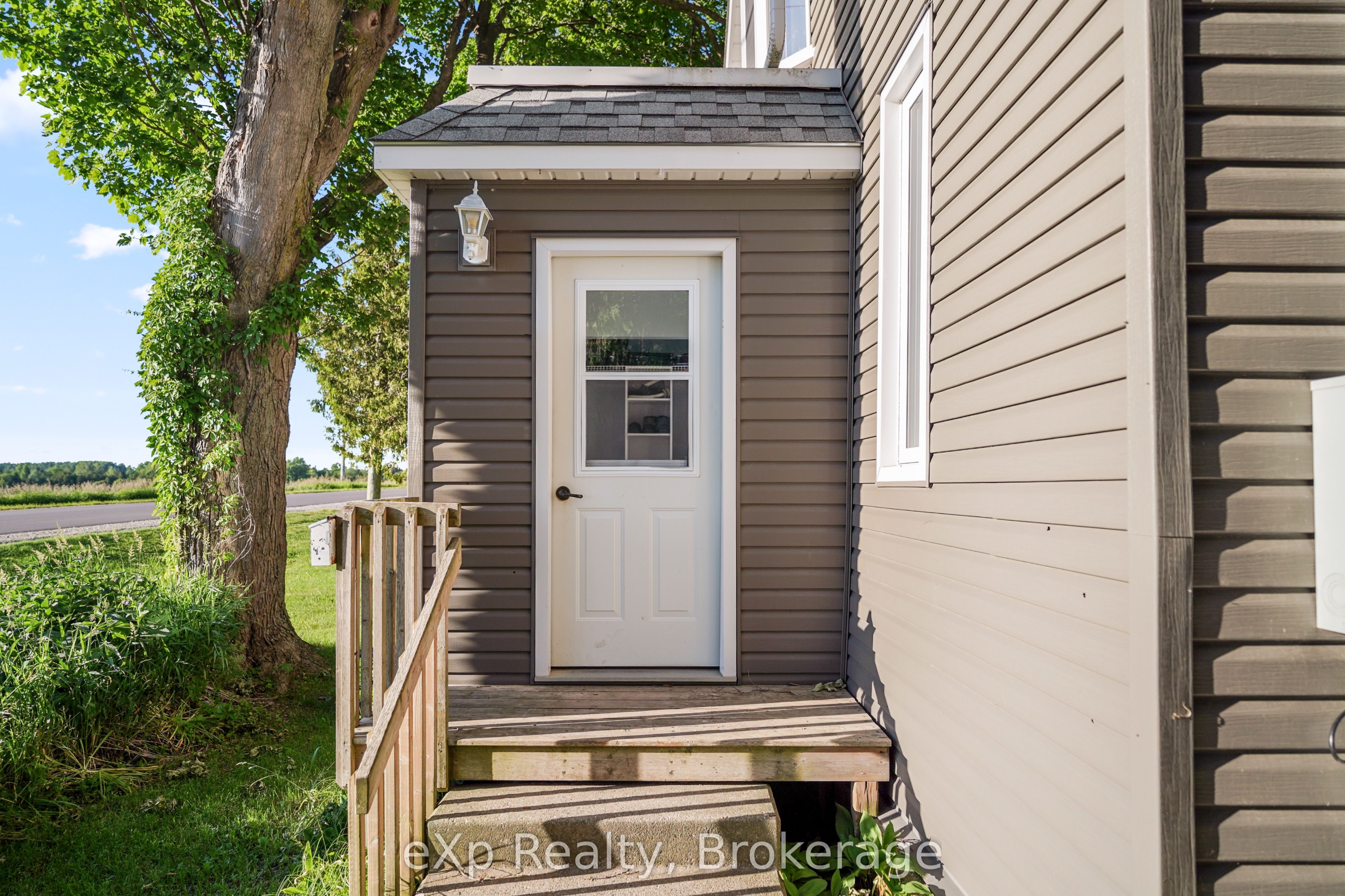 171 Clyde Line Property Photo 6