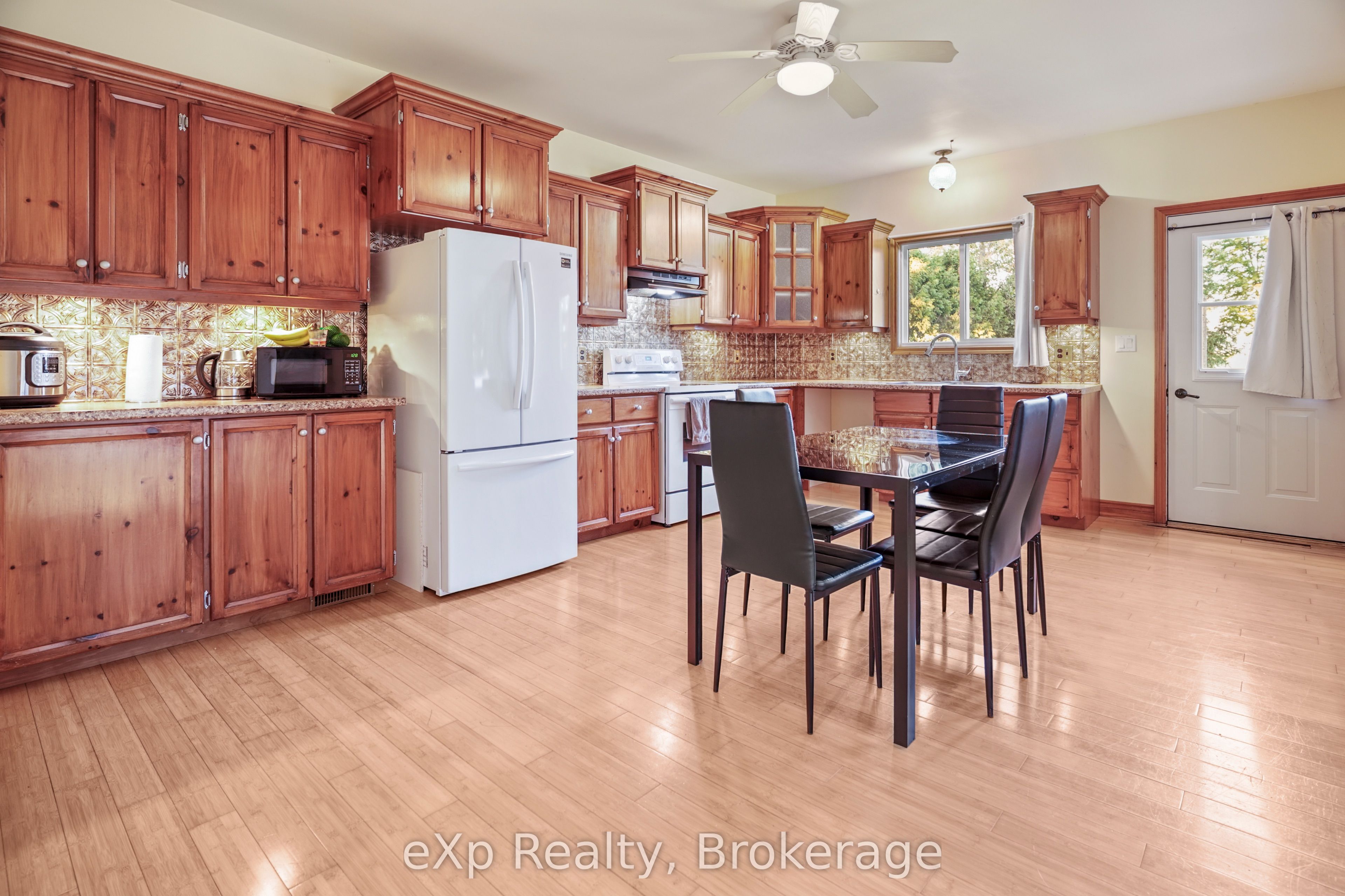 171 Clyde Line Property Photo 15