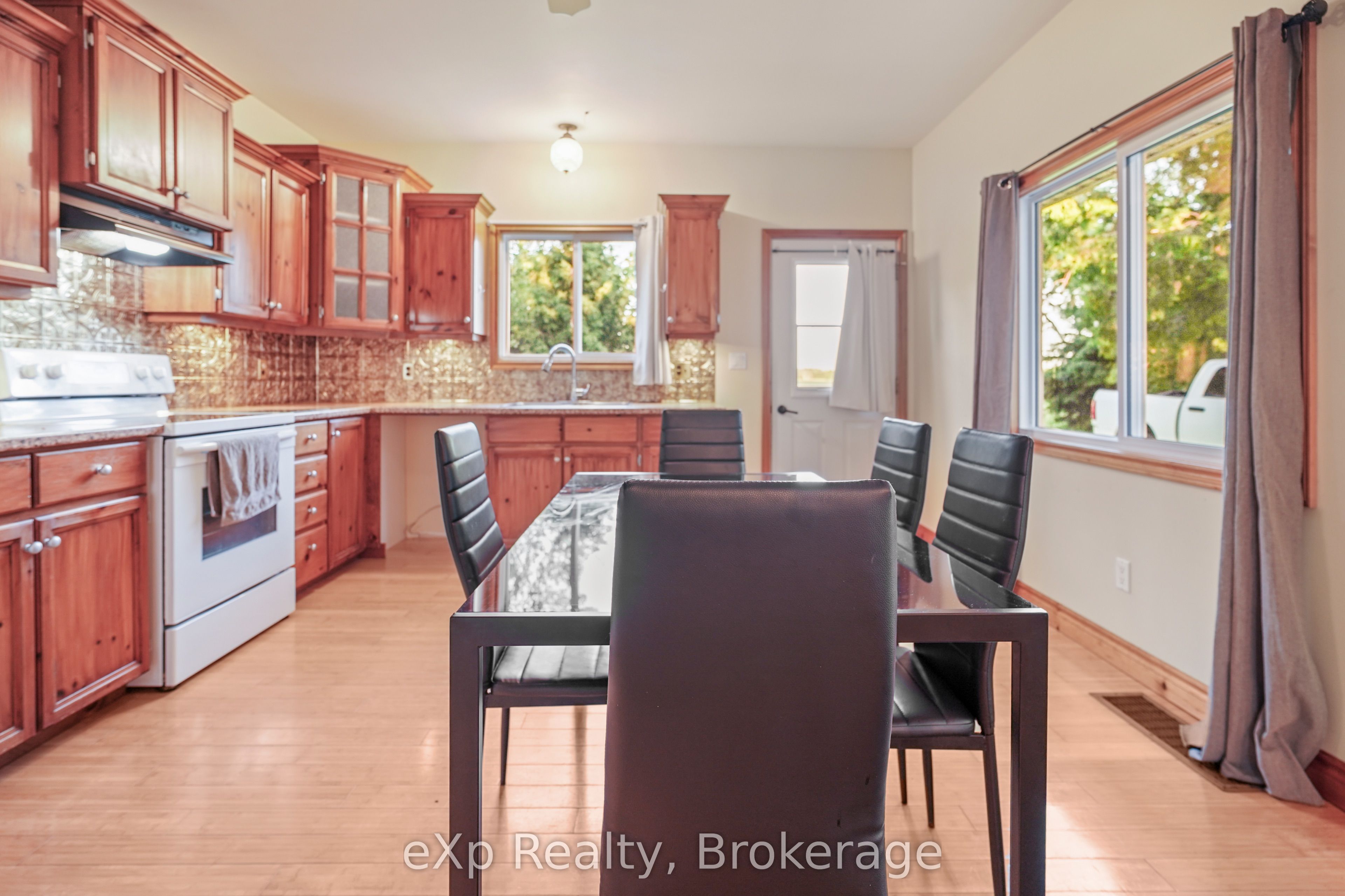 171 Clyde Line Property Photo 21