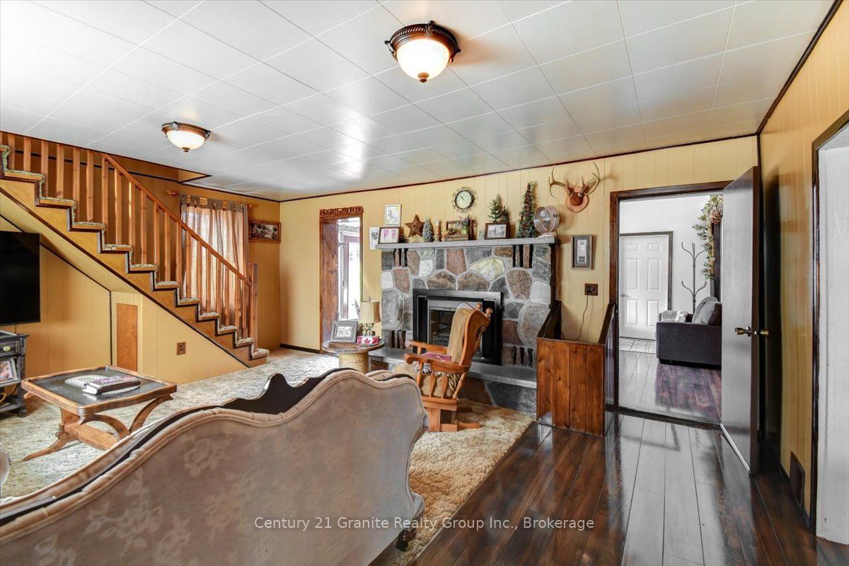 37326 Hwy 28 Highway E Property Photo 3